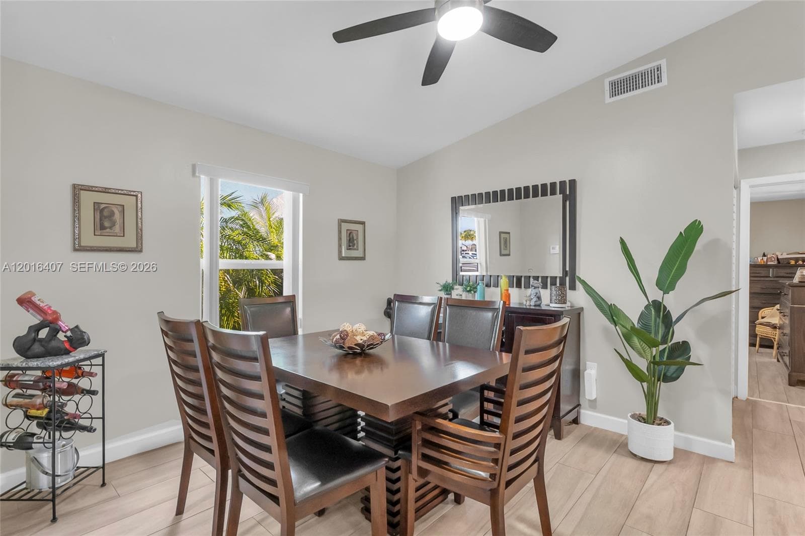 8266 NW 192nd Ter, Hialeah FL 33015 photo 5