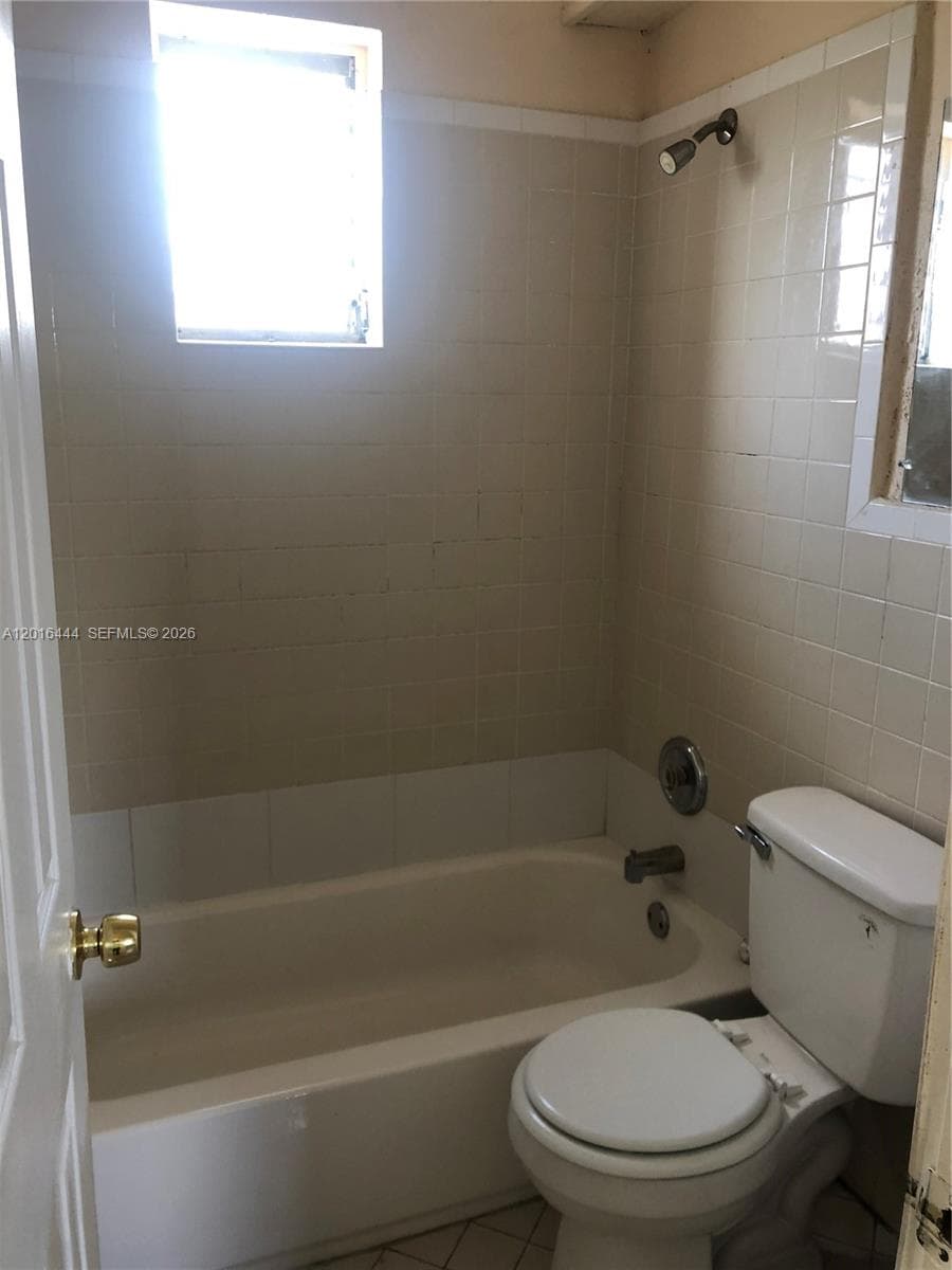 640 SW 7th St, Homestead FL 33030 photo 4