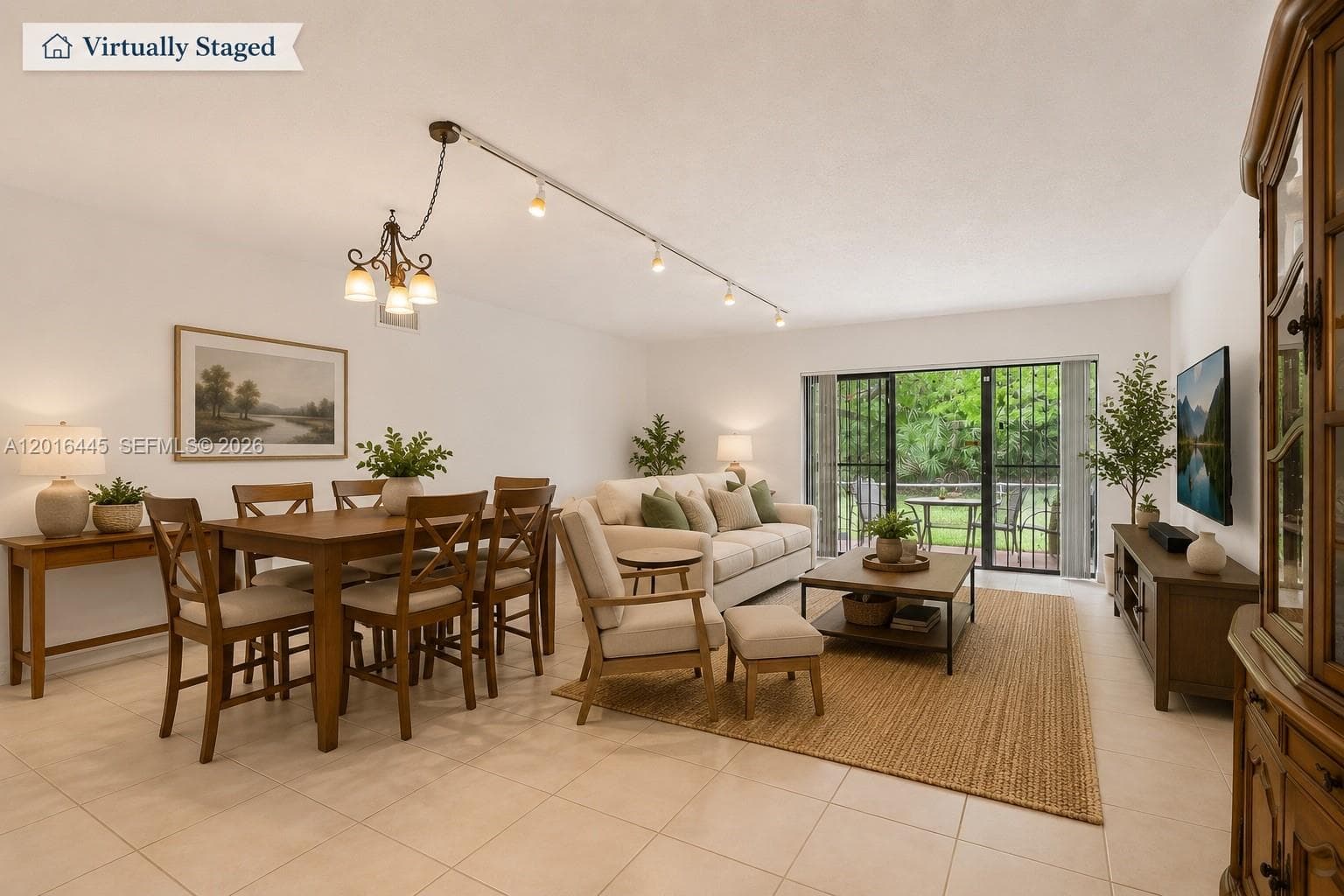 425 W Park Dr # 10, Miami FL 33172 photo 3