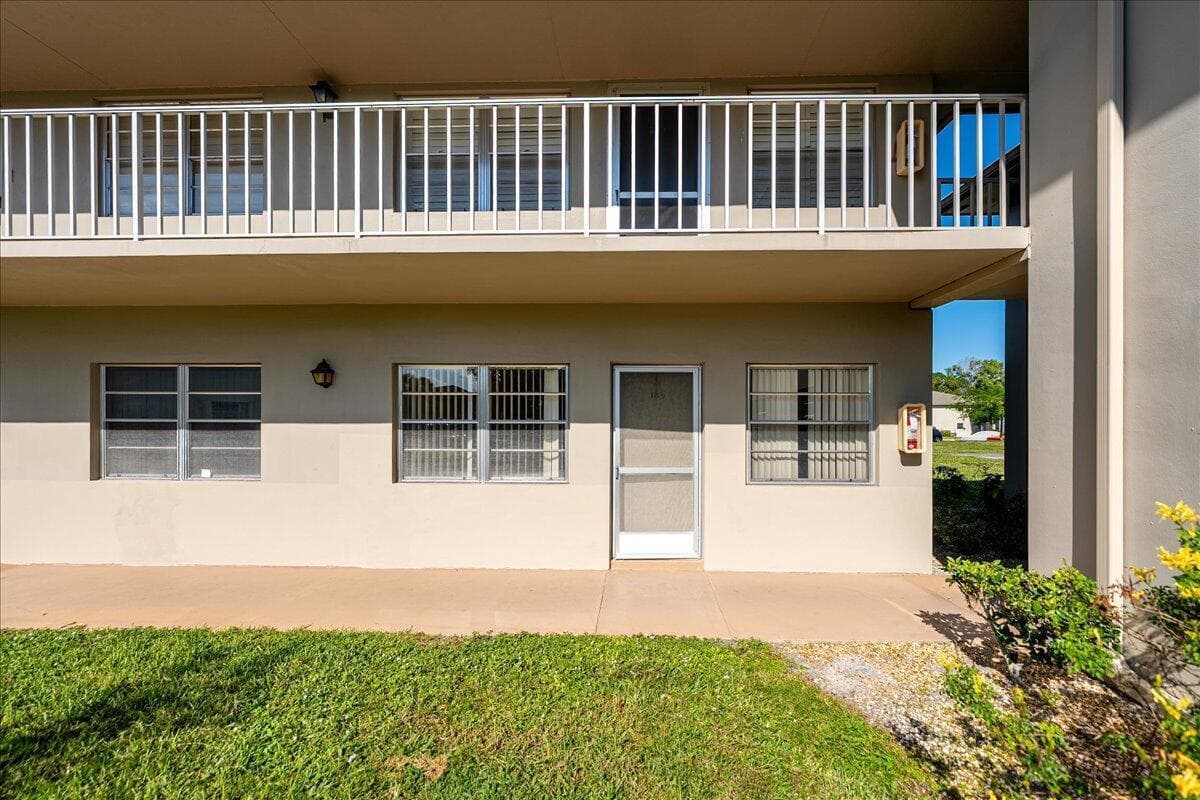 28 Lake Vista Trail # 105, Port St. Lucie FL 34952 photo 3