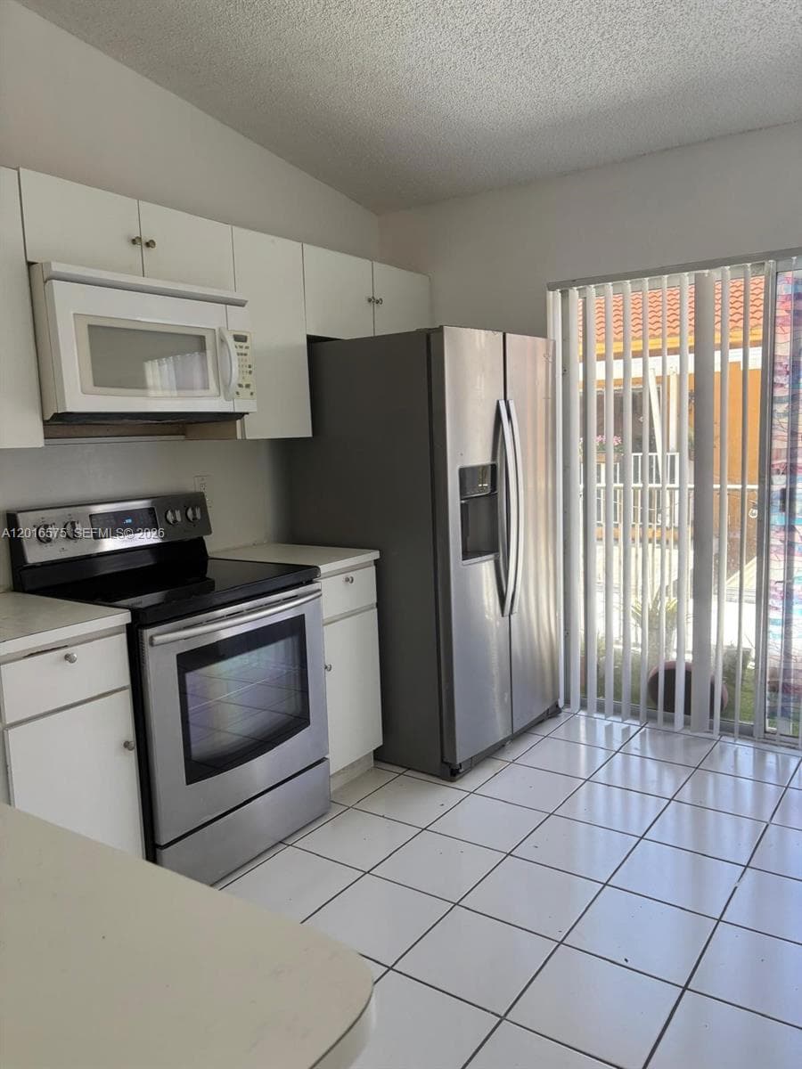7778 W 34th Ln # 20-201, Hialeah FL 33018 photo 2