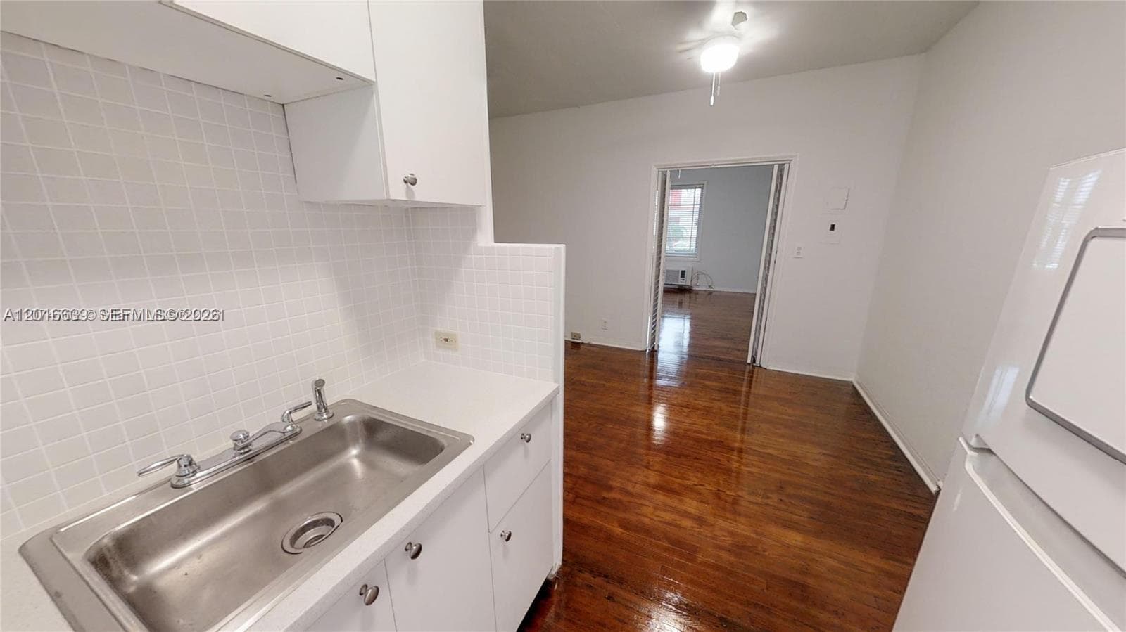 639 12 street # 3, Miami Beach FL 33139 photo 2