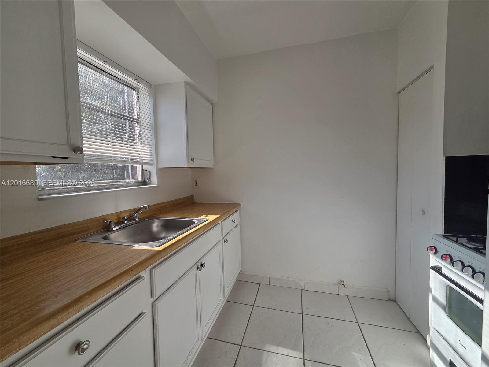 781 SW 11th St # 3, Miami FL 33129 photo 4