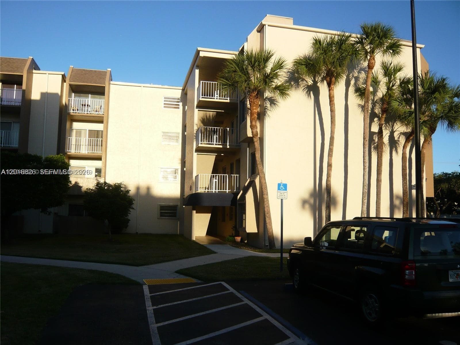 7715 SW 86th St # 405, Miami FL 33143 photo 3