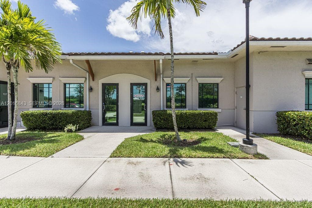 10600 Griffin Rd # A-105, Cooper City FL 33328 photo 3