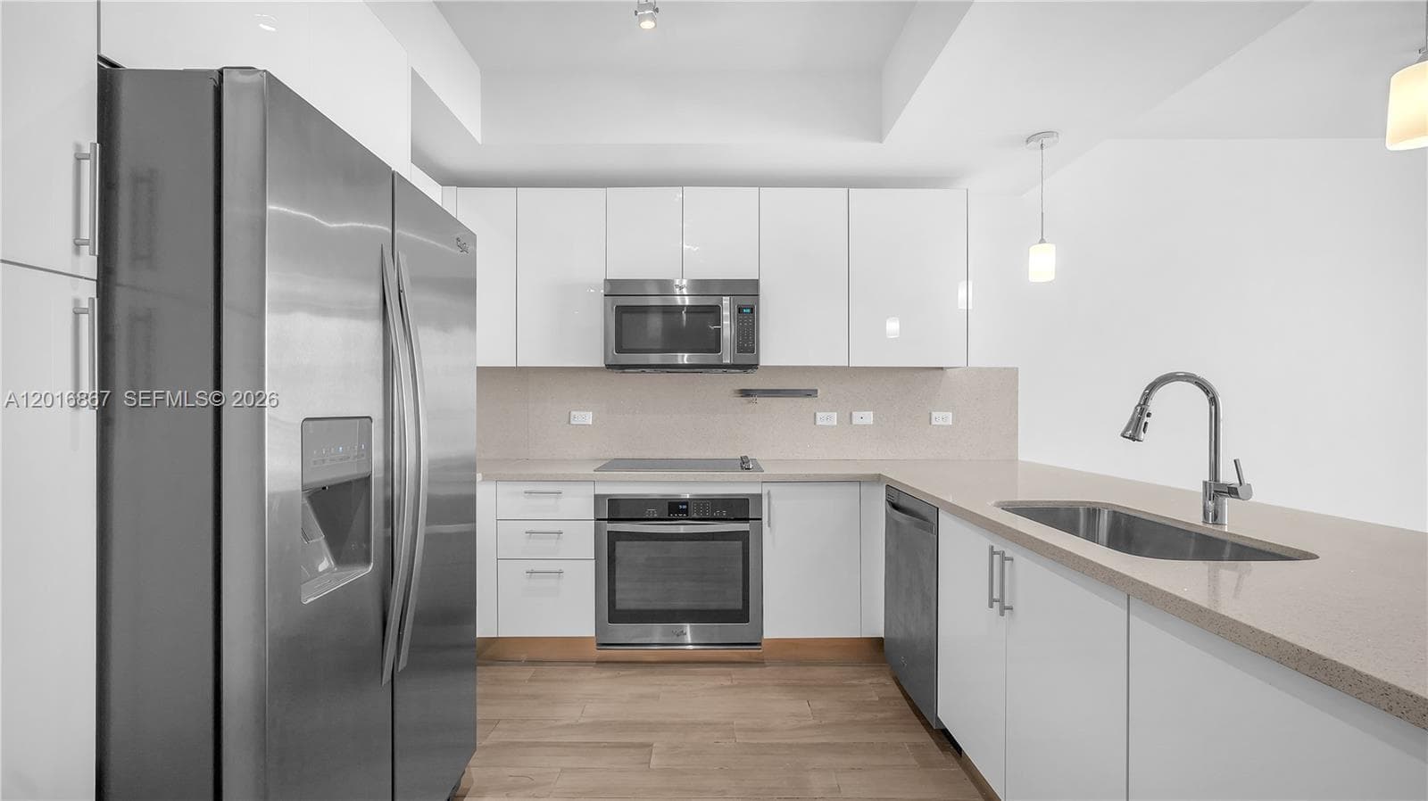 999 SW 1st Ave # 2009, Miami FL 33130 photo 4