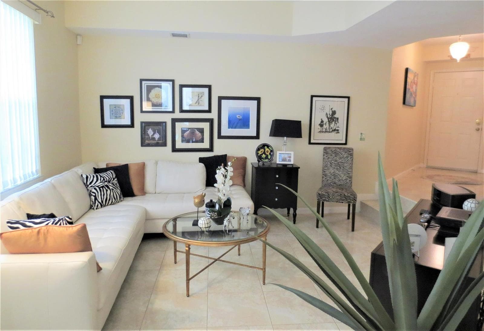 1900 Oceanwalk Lane # 117, Lauderdale By The Sea FL 33062 photo 3