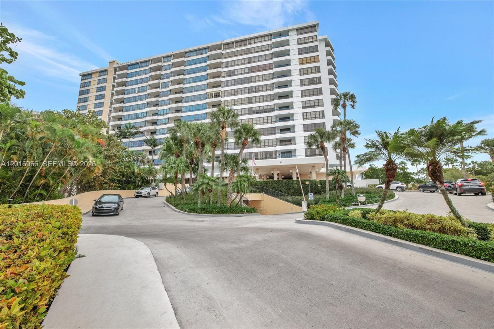 500 Three Islands Blvd # 622, Hallandale Beach FL 33009 photo 2