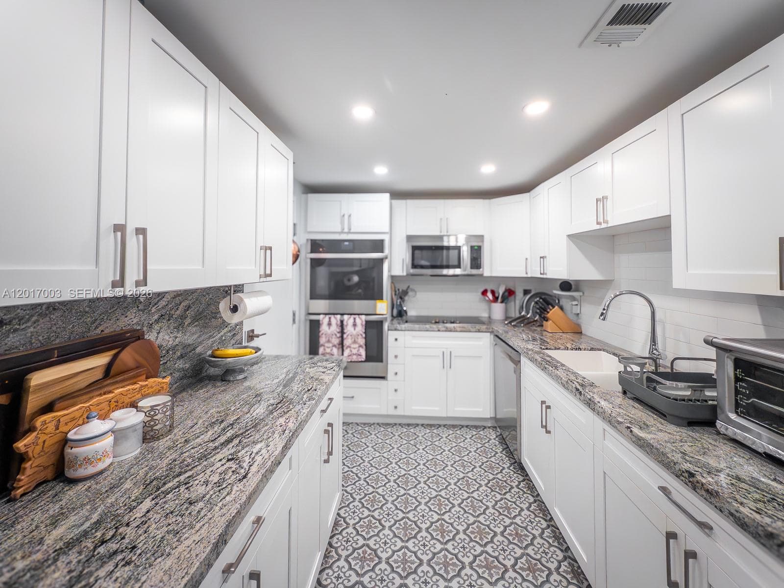 90 Edgewater Dr # 114, Coral Gables FL 33133 photo 2