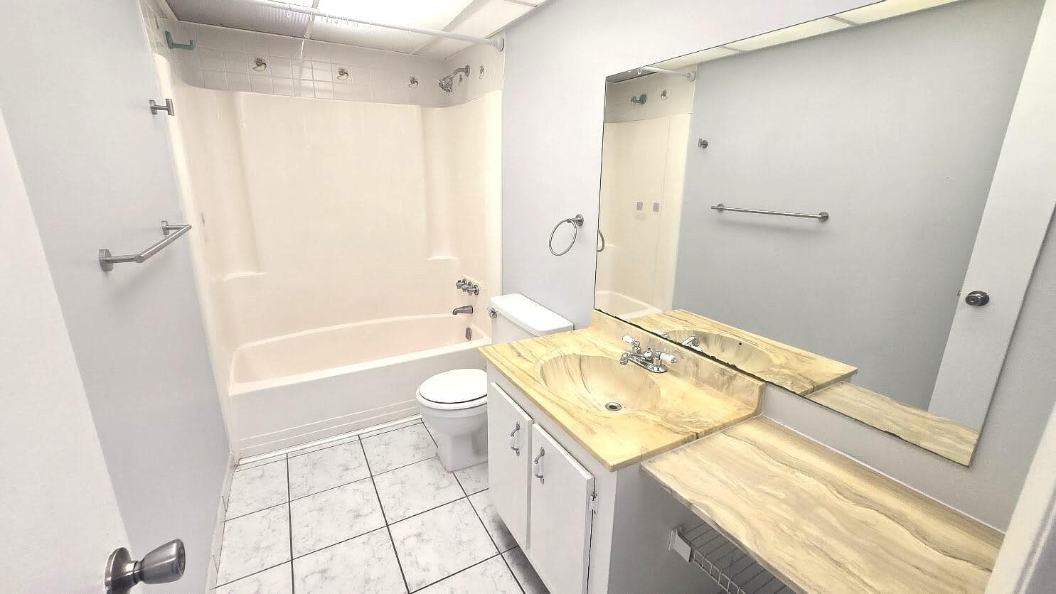 2800 NW 56th Avenue # G406, Lauderhill FL 33313 photo 5