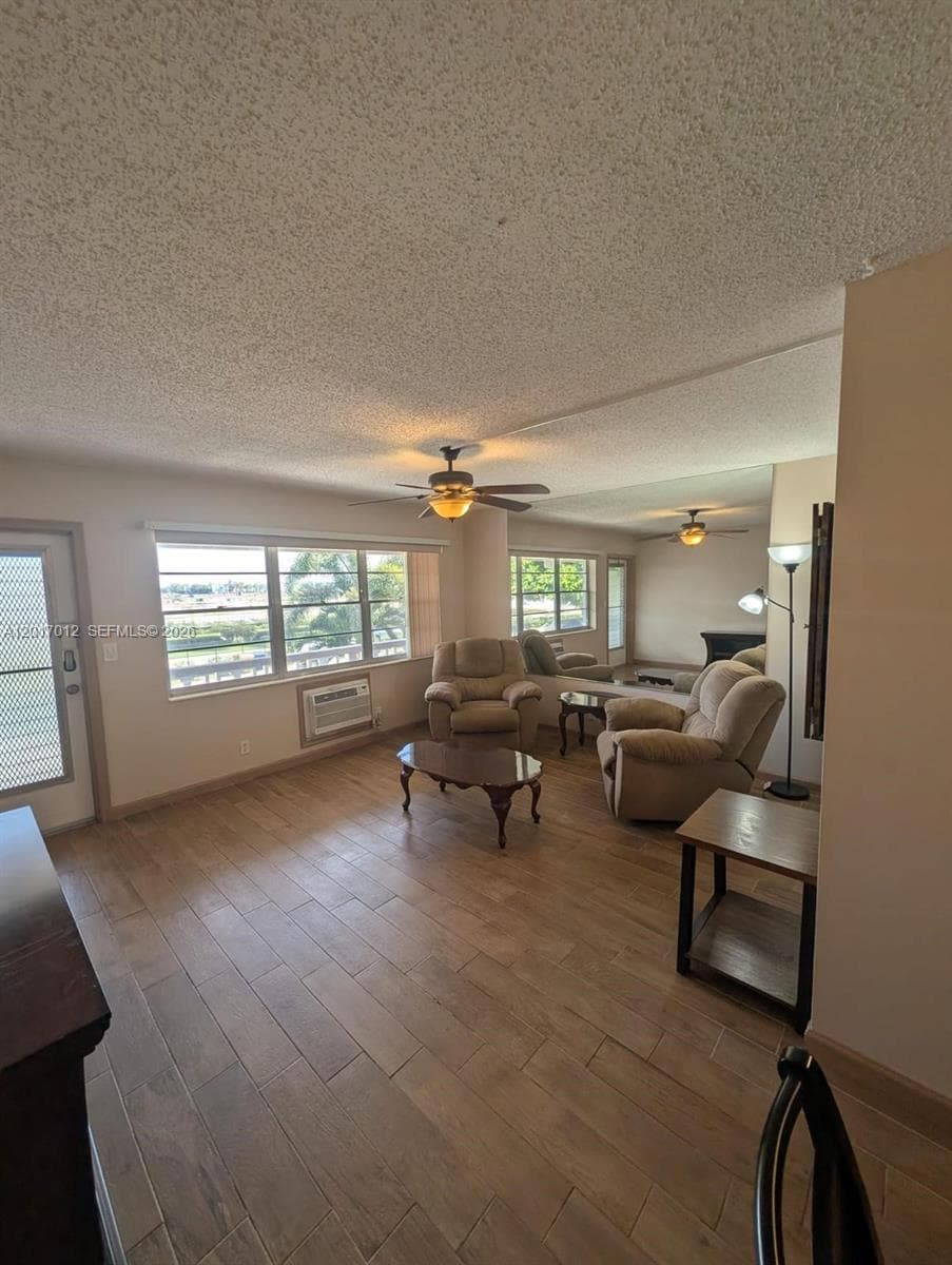 23 Easthampton A # 0, West Palm Beach FL 33417