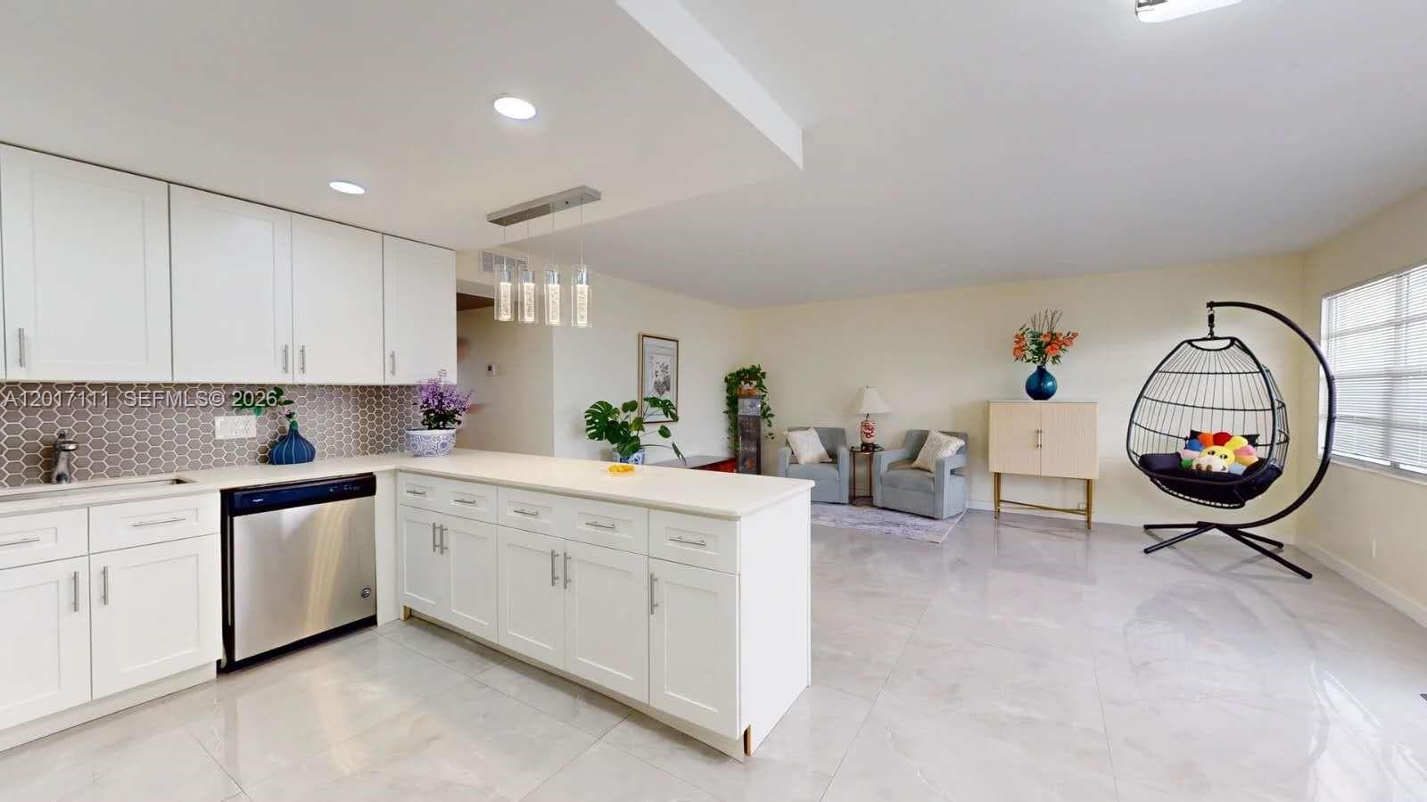 325 Wellington G # G, West Palm Beach FL 33417 photo 5