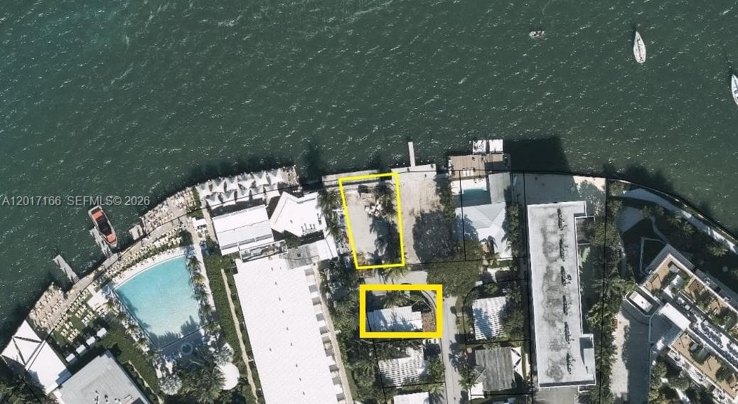 6-7 Farrey Ln, Miami Beach FL 33139