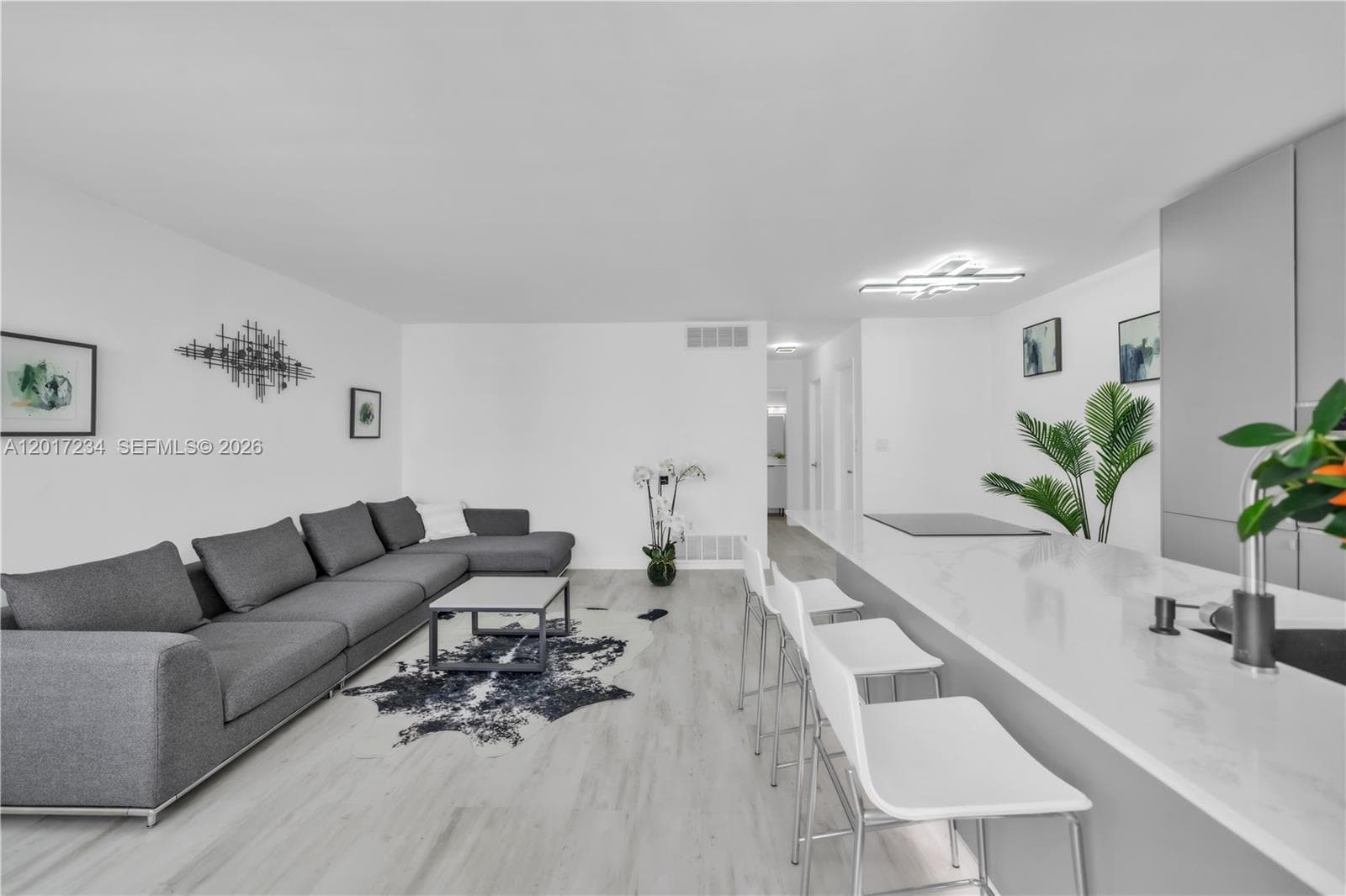 1720 Jefferson St # 511, Hollywood FL 33020