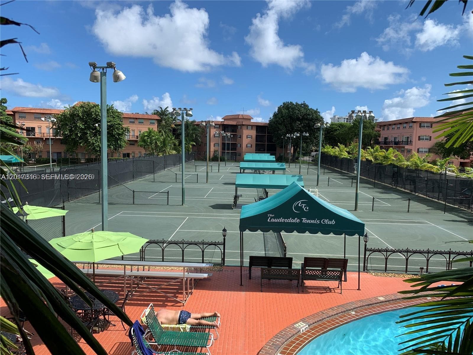660 Tennis Club Dr # 101, Fort Lauderdale FL 33311 photo 5