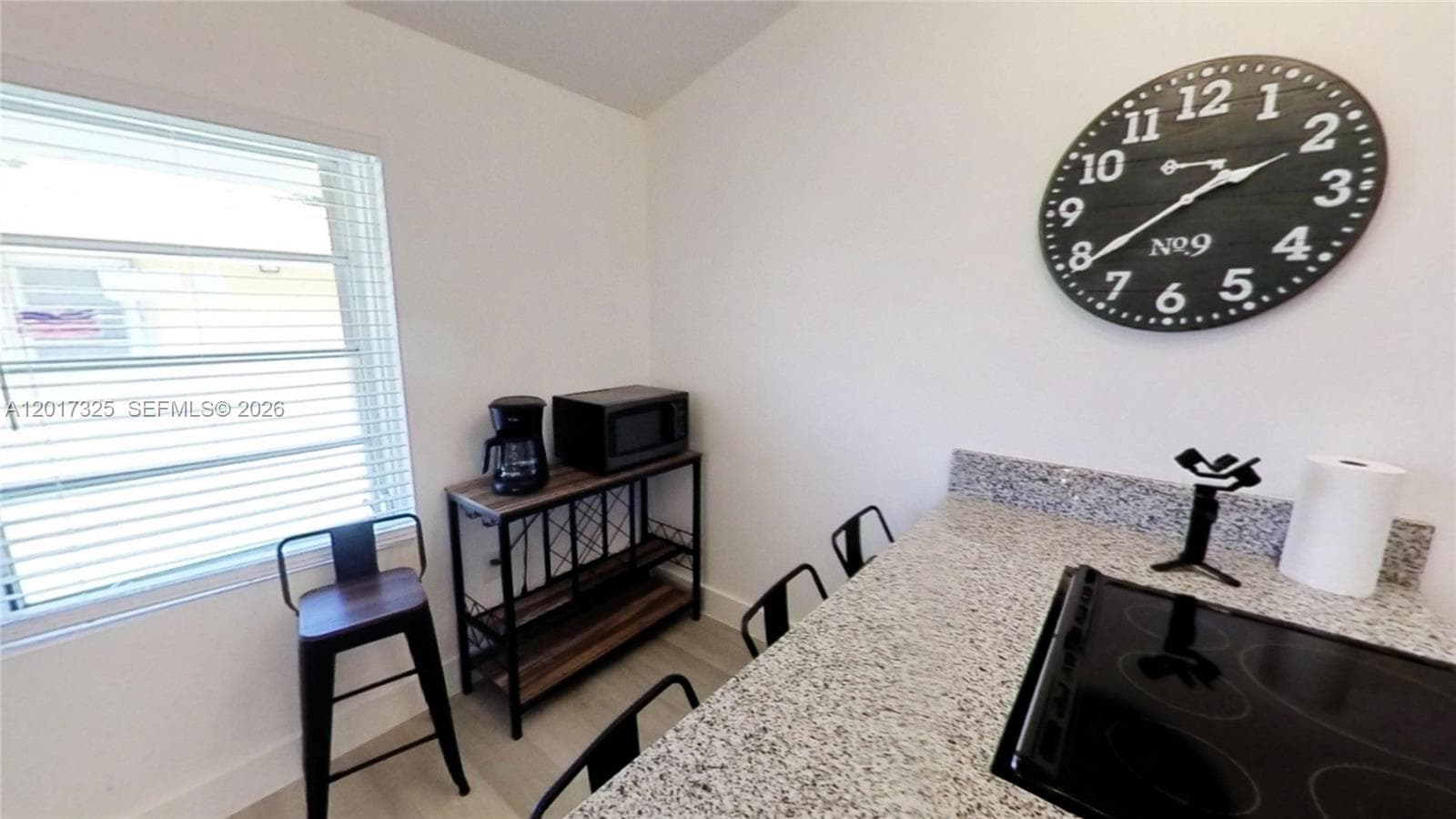 840 SW 7th St # 852, Miami FL 33130 photo 3