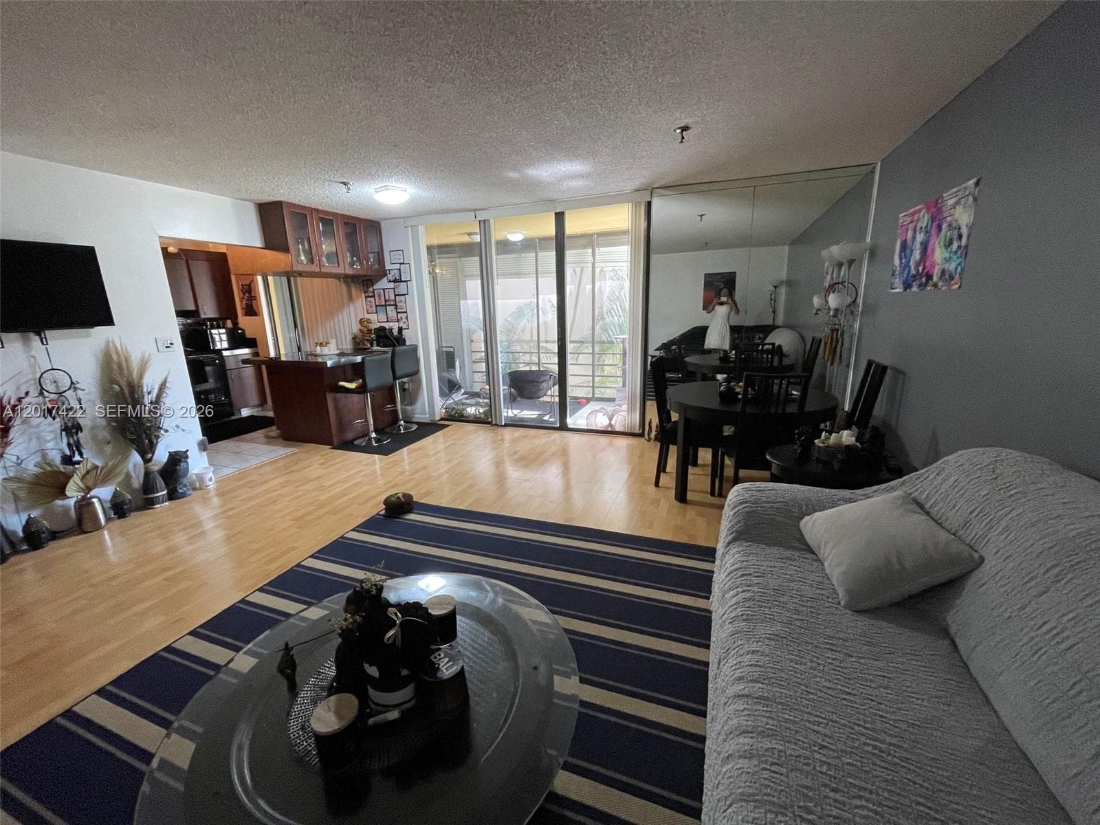 671 NE 195th St, Miami FL 33179 photo 2