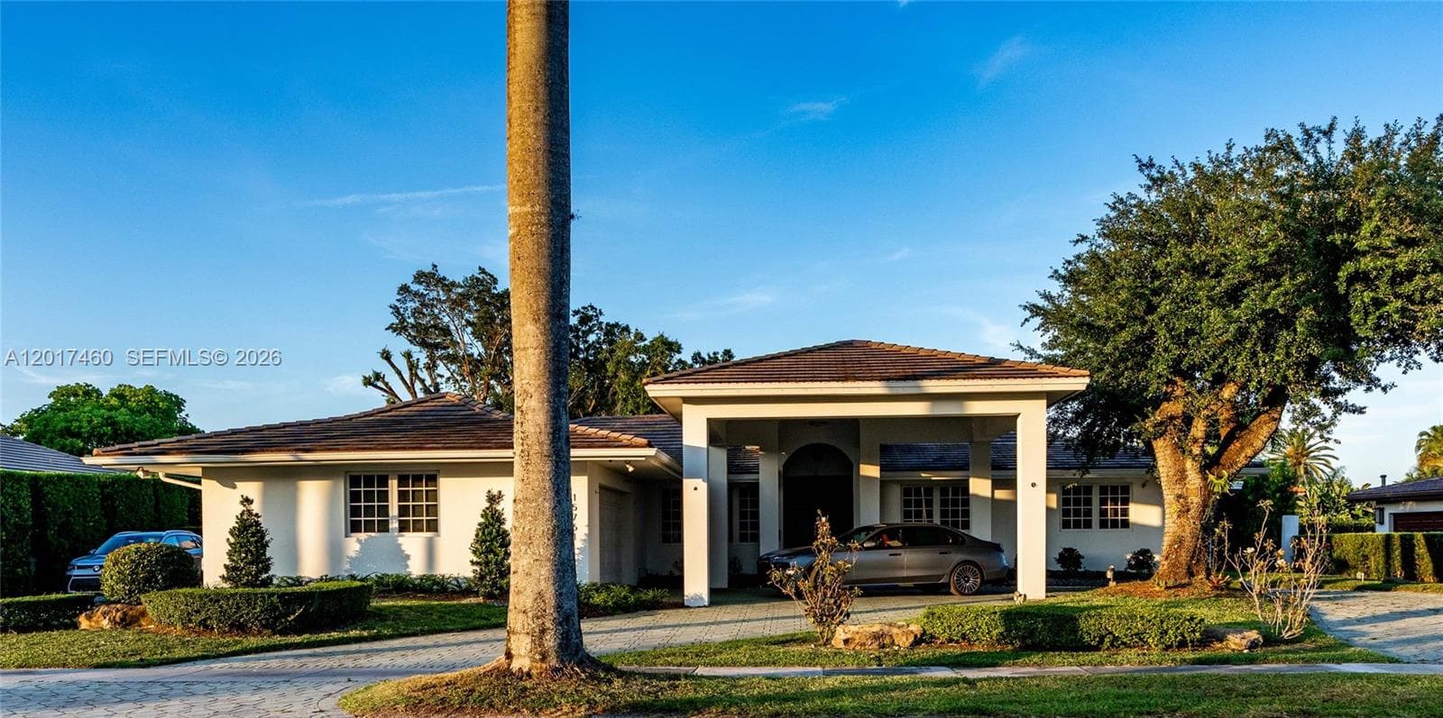 15761 Turnberry Dr, Miami Lakes FL 33014 photo 3
