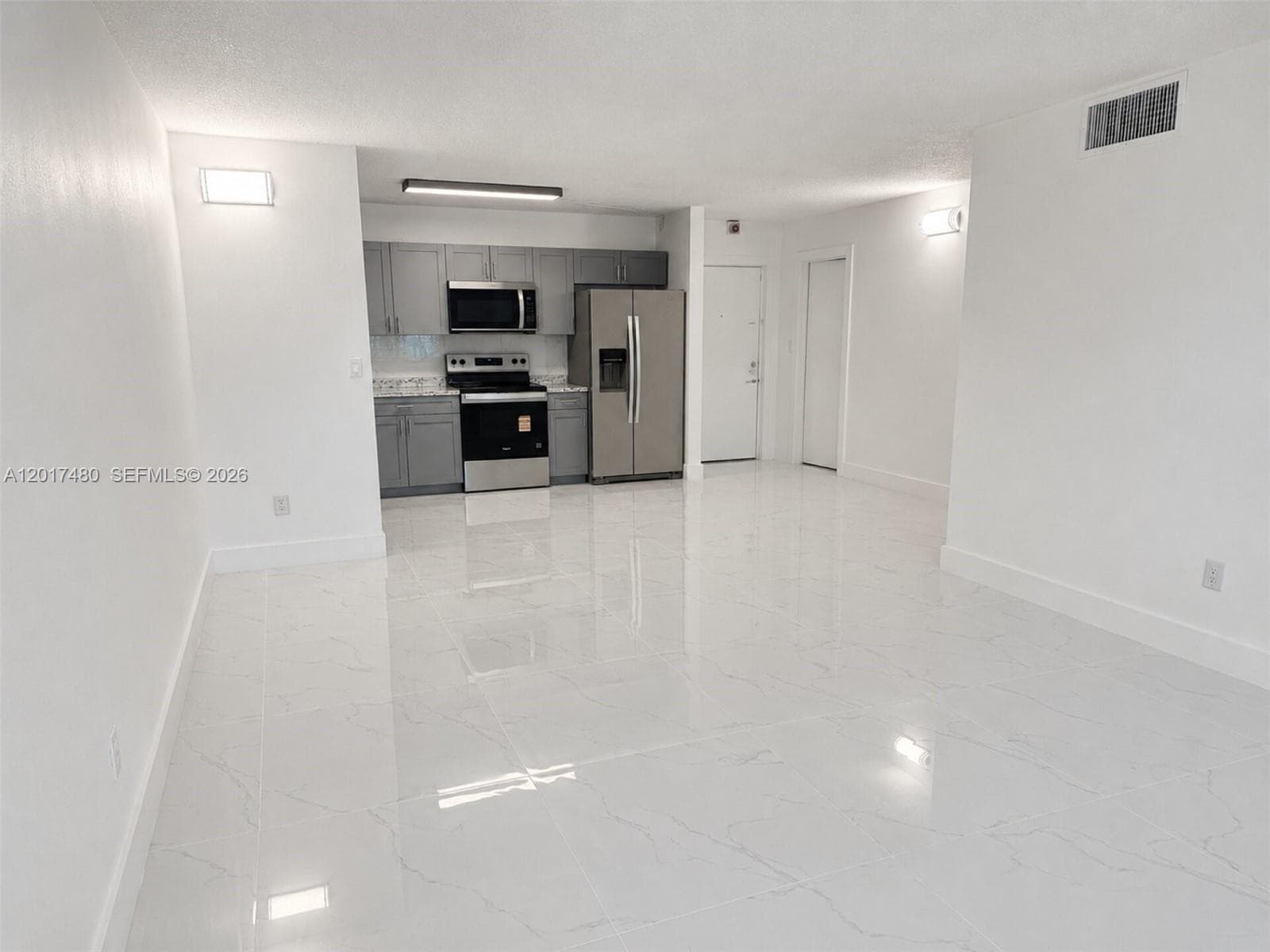 14830 Naranja Lakes Blvd, Homestead FL 33032 photo 3