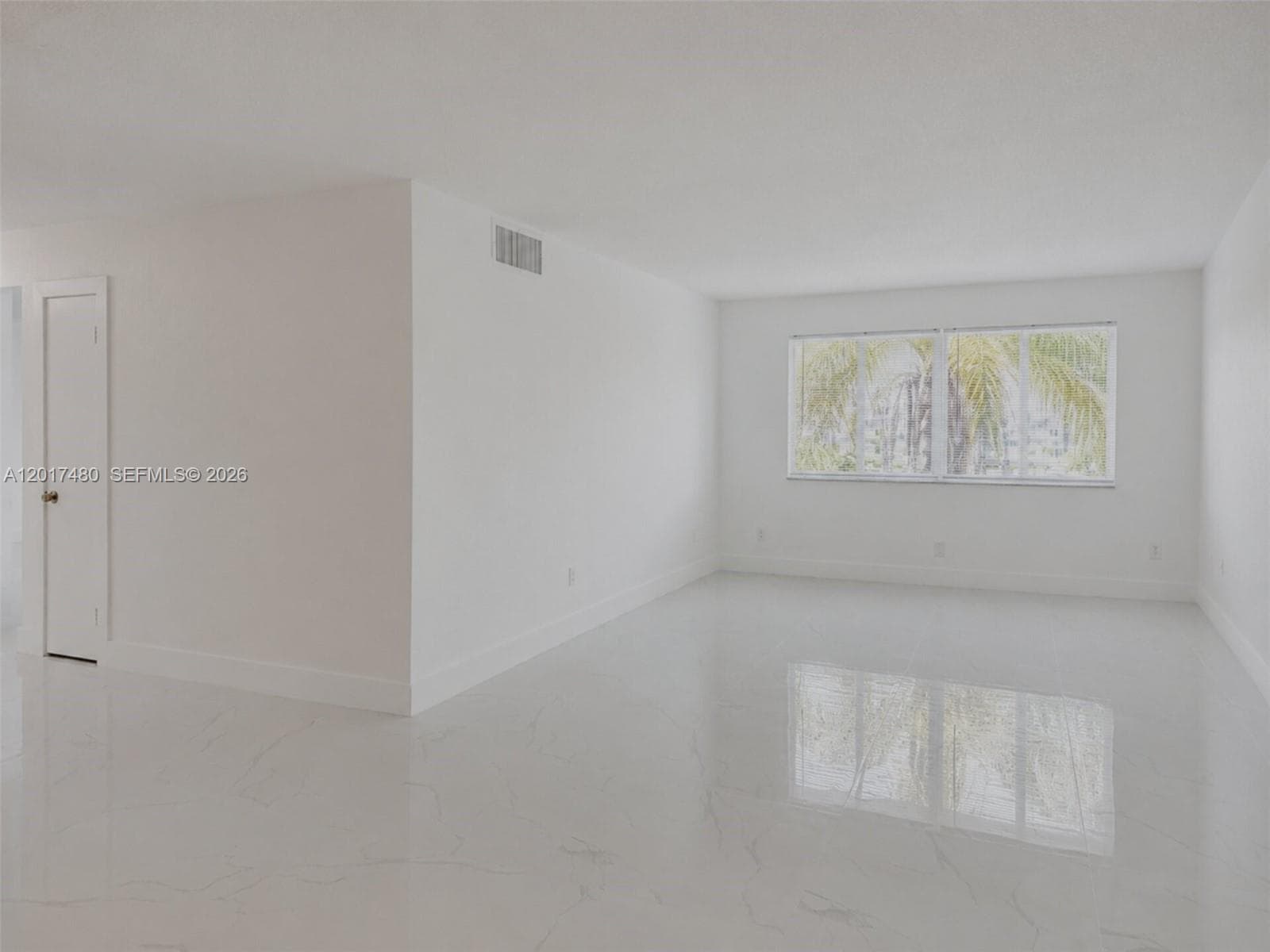 14830 Naranja Lakes Blvd, Homestead FL 33032 photo 4