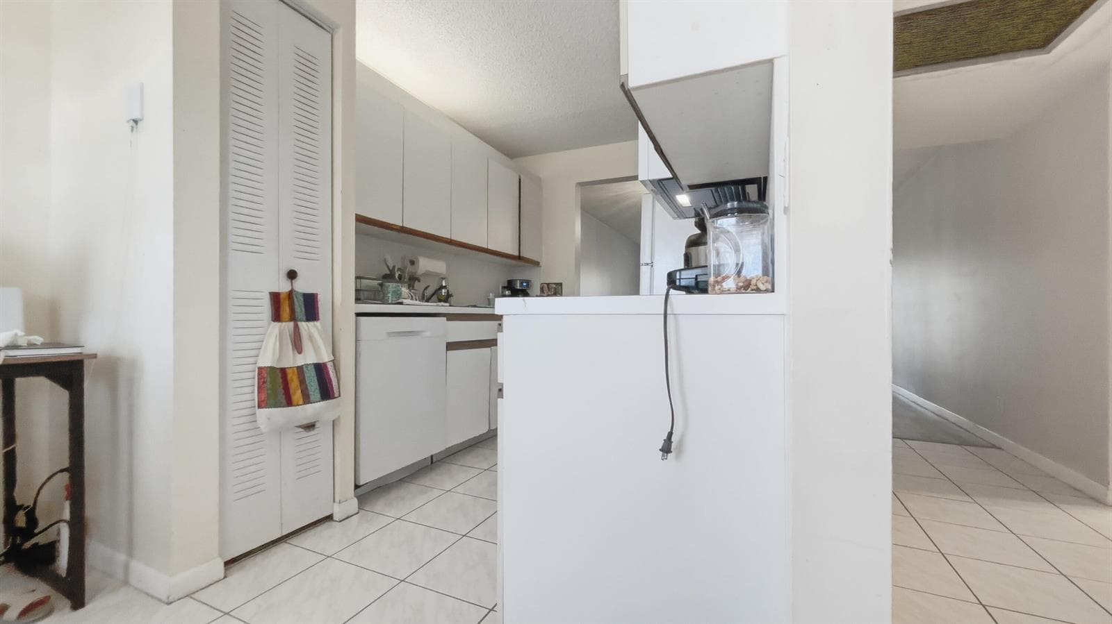 1200 SW 124th Terrace # 208o, Pembroke Pines FL 33027 photo 4