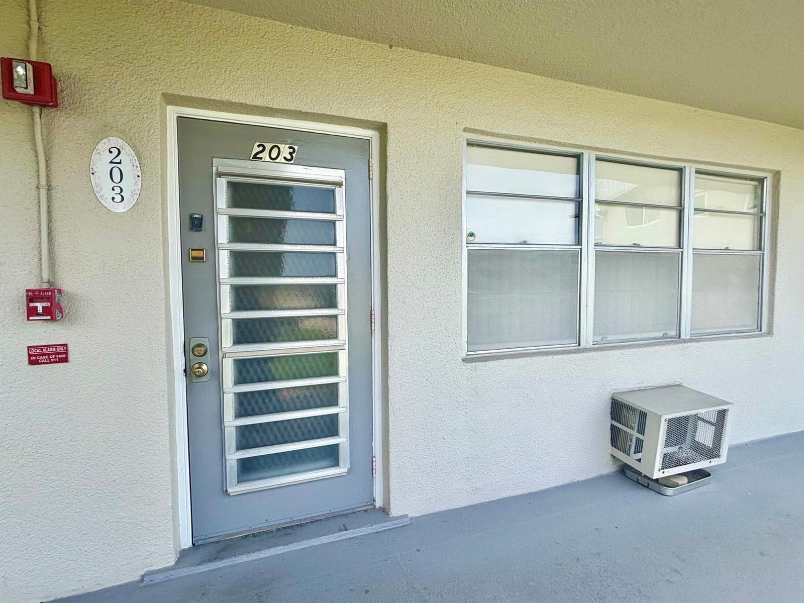 203 Farnham I # 203, Deerfield Beach FL 33442 photo 5