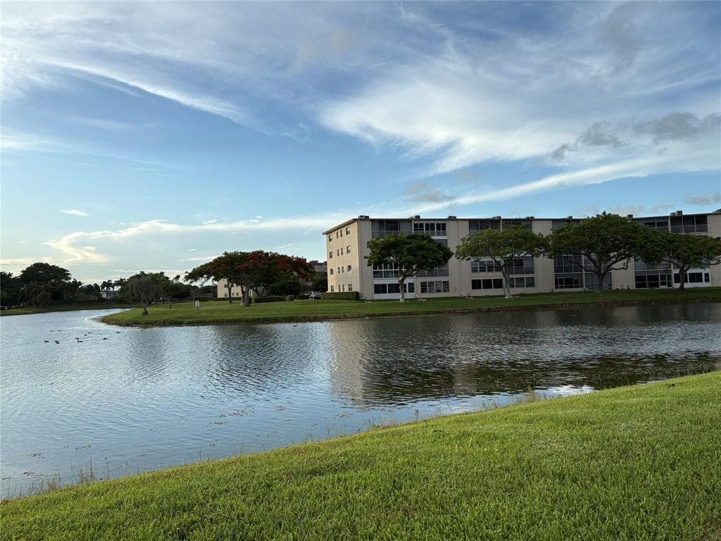 4046 Guildford C, Boca Raton, FL 33434 photo 2
