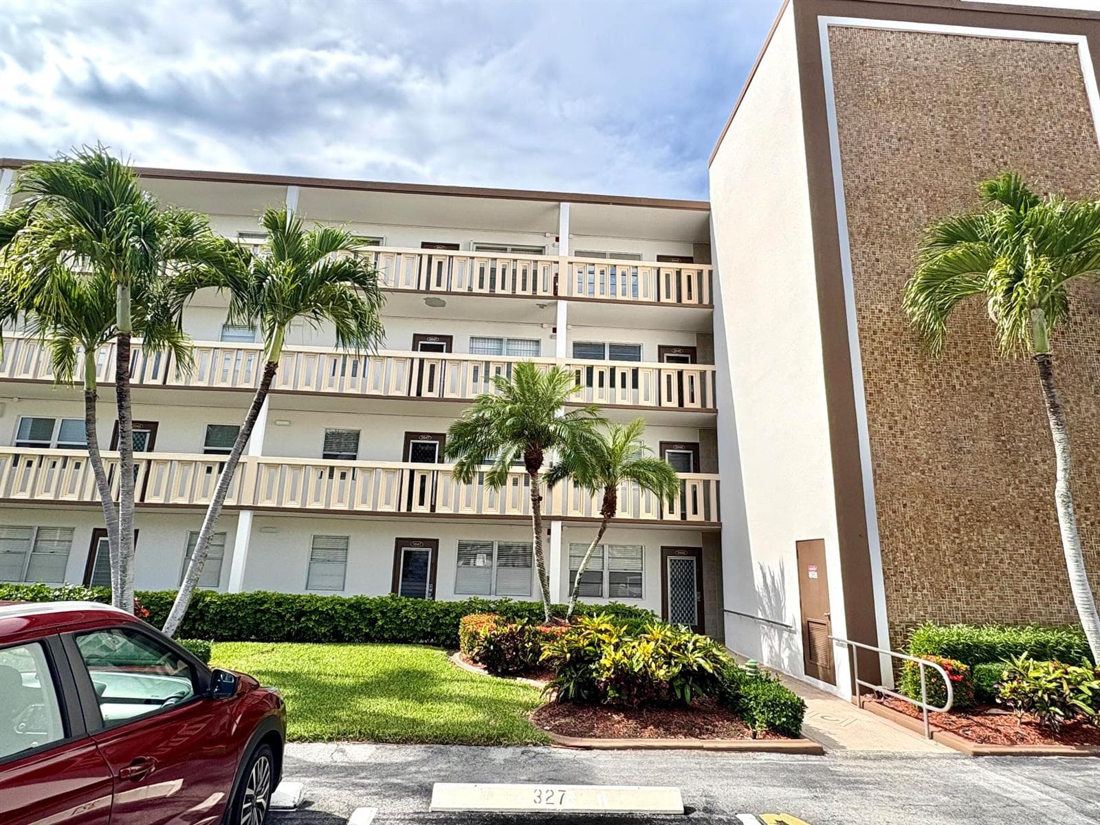4046 Guildford C, Boca Raton, FL 33434 photo 3