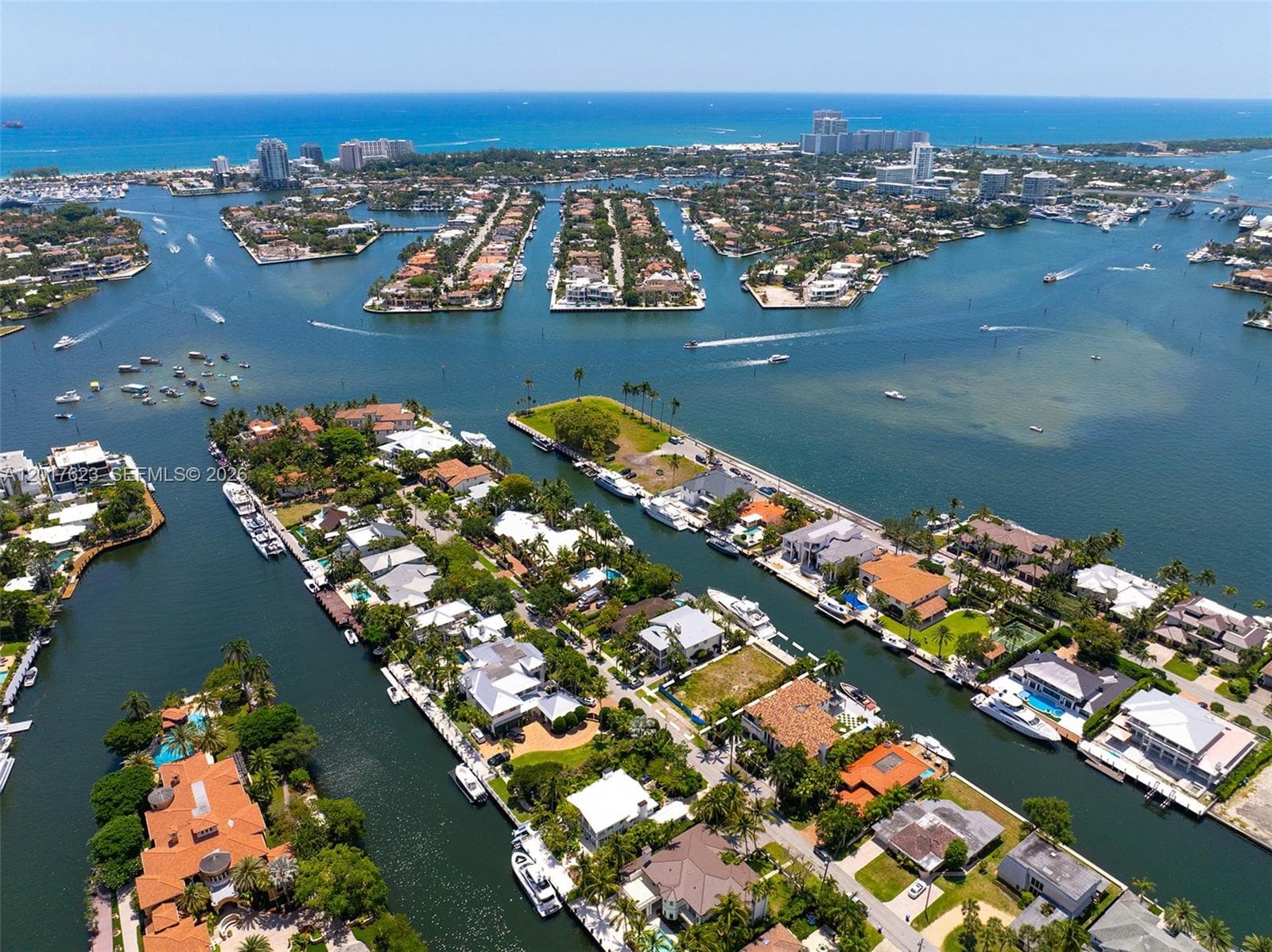 1776 SE 9th St, Fort Lauderdale FL 33316 photo 4