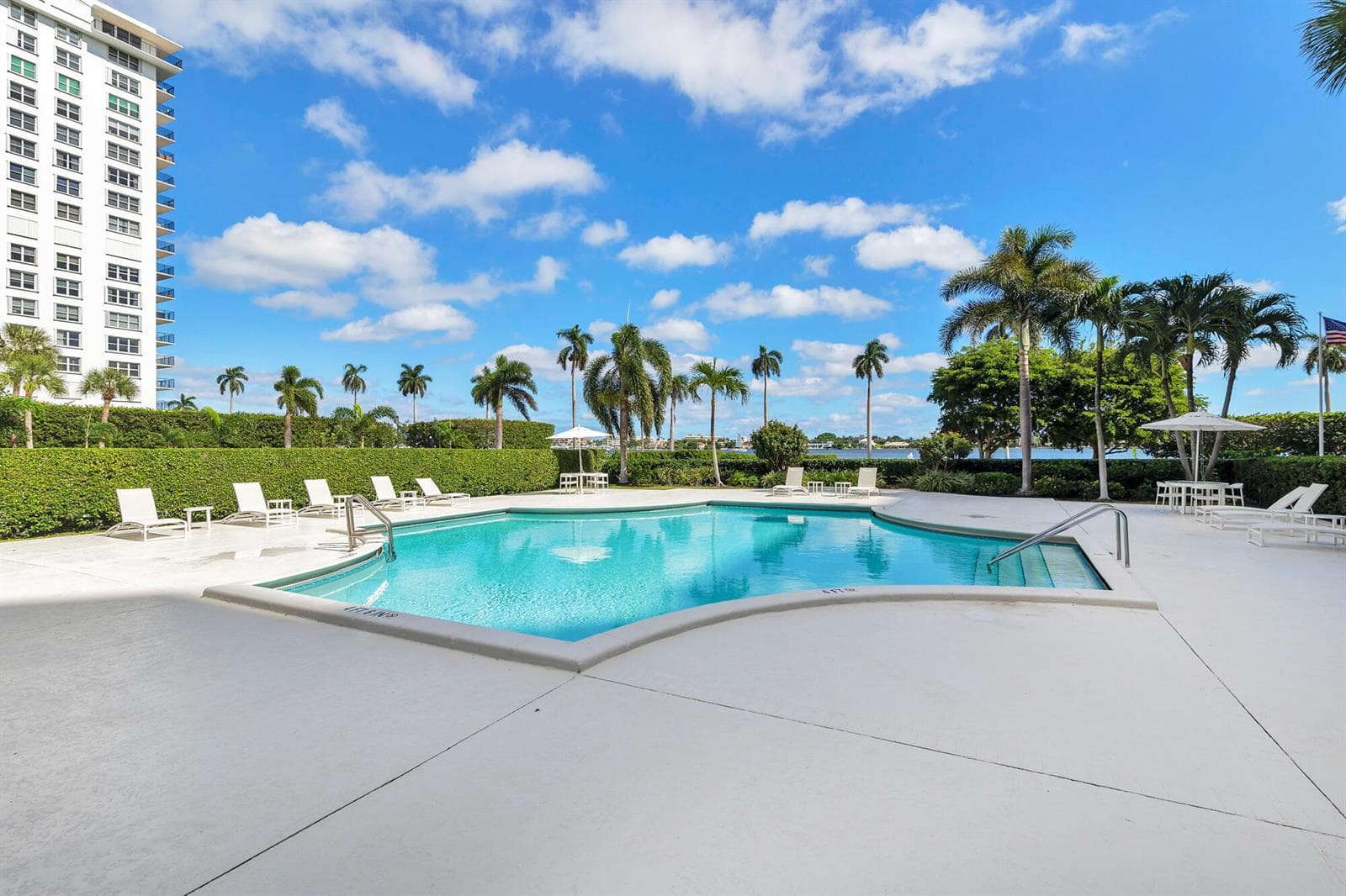 1801 S Flagler Drive # 1007, West Palm Beach FL 33401 photo 4