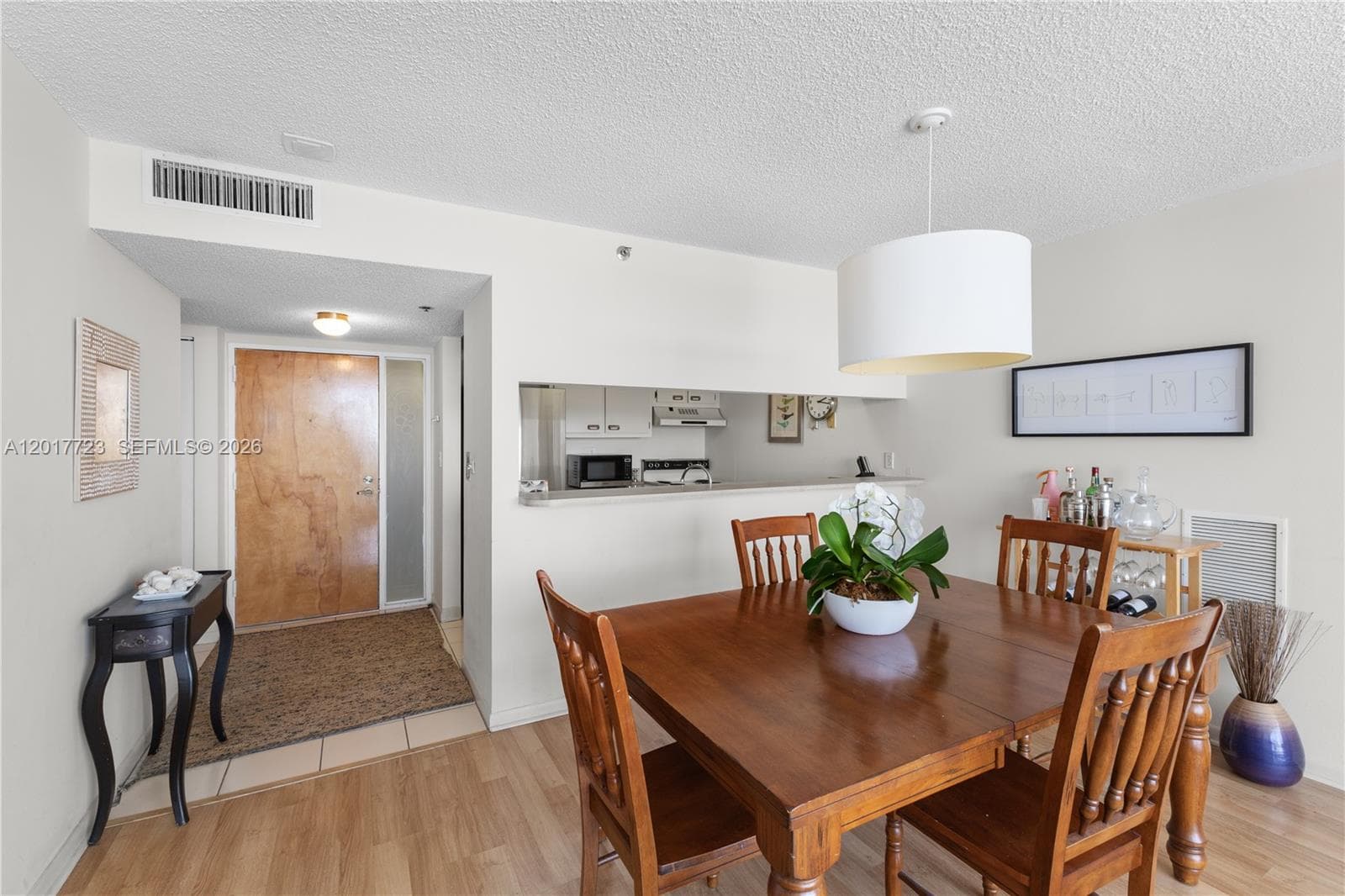 7601 E Treasure Dr # 2001, North Bay Village FL 33141 photo 4
