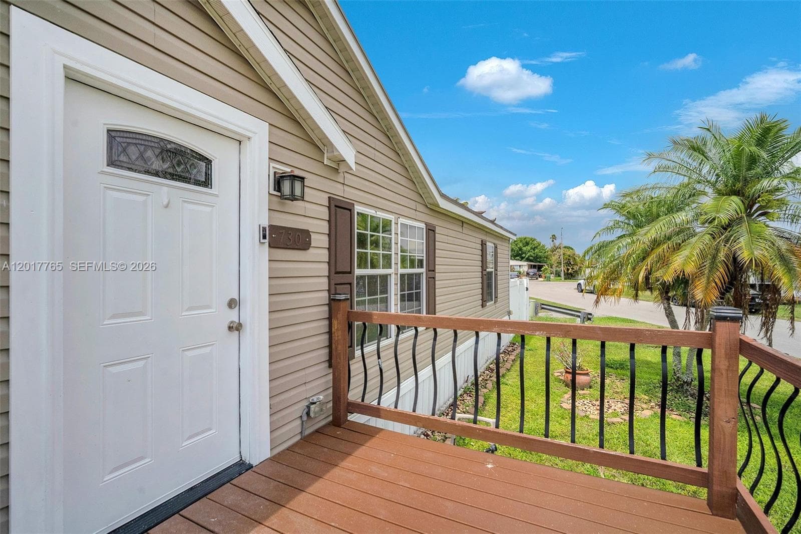 730 NW 217th Ter, Pembroke Pines FL 33029 photo 3