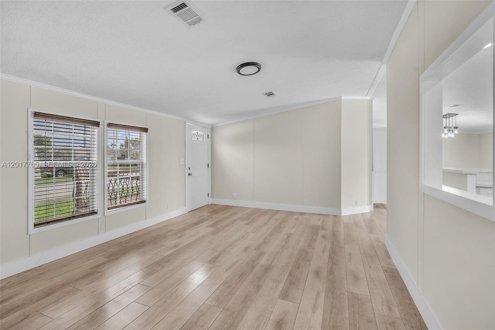730 NW 217th Ter, Pembroke Pines FL 33029 photo 5