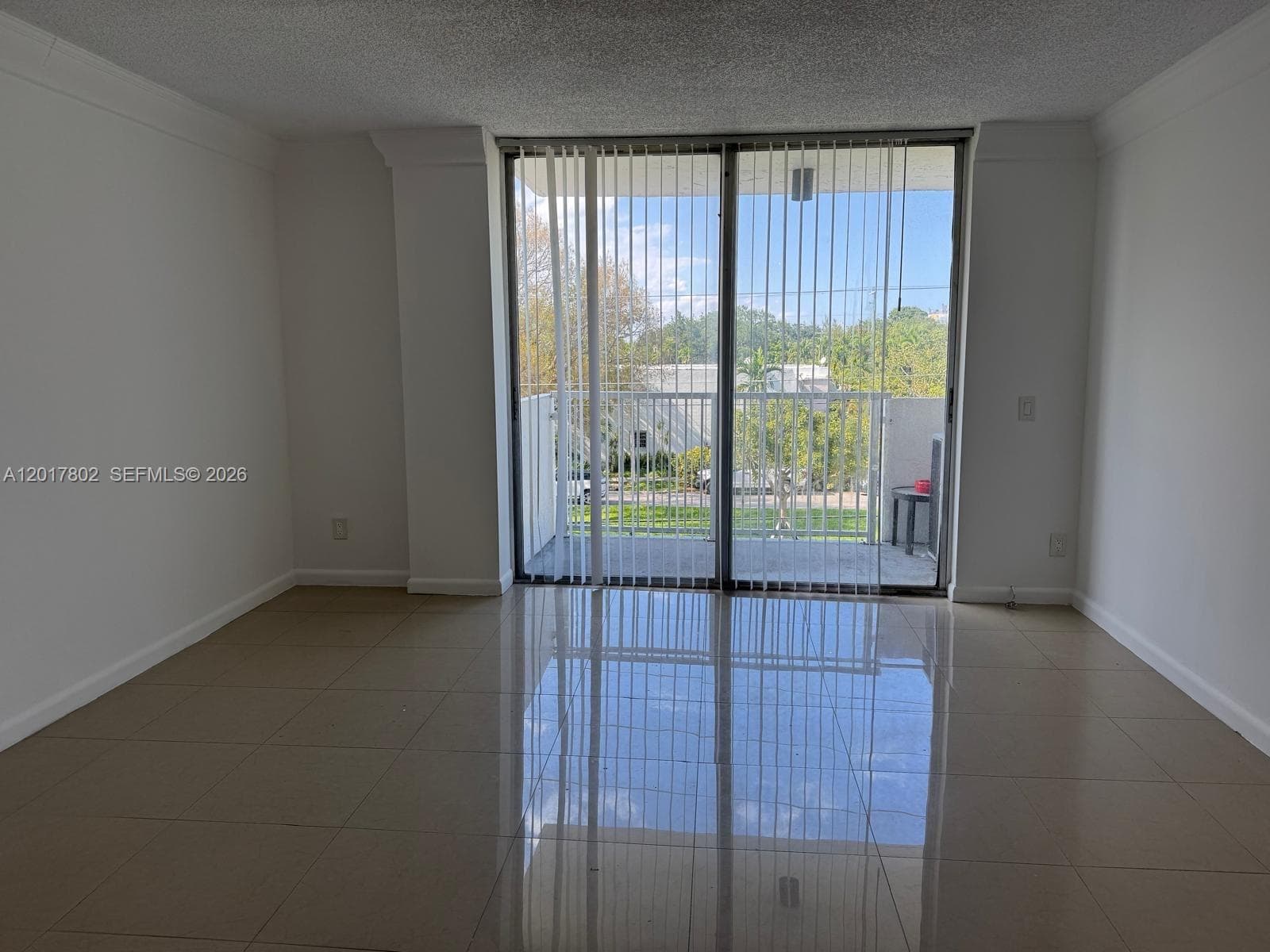 2020 NE 135th St # 303, North Miami FL 33181 photo 3