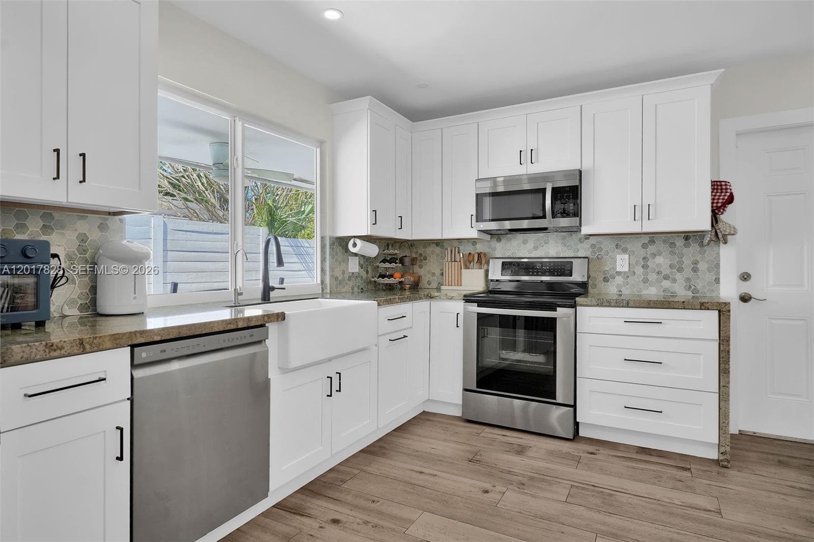 1301 Hollywood Blvd, Hollywood FL 33019 photo 3