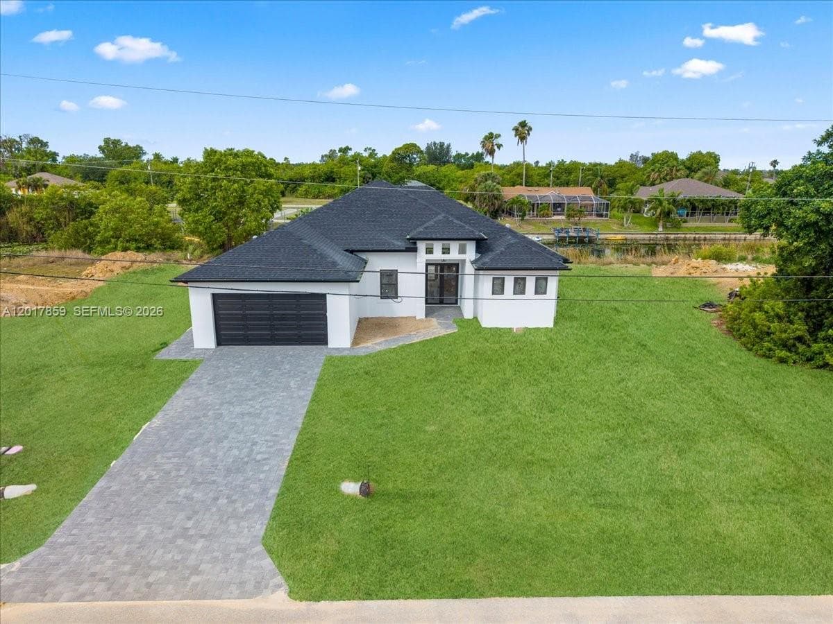 502 NE 5th PL, Cape Coral FL 33909 photo 3