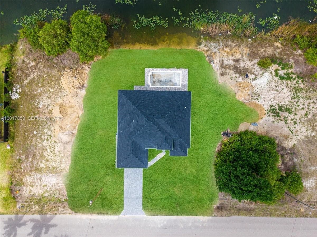 502 NE 5th PL, Cape Coral FL 33909 photo 4