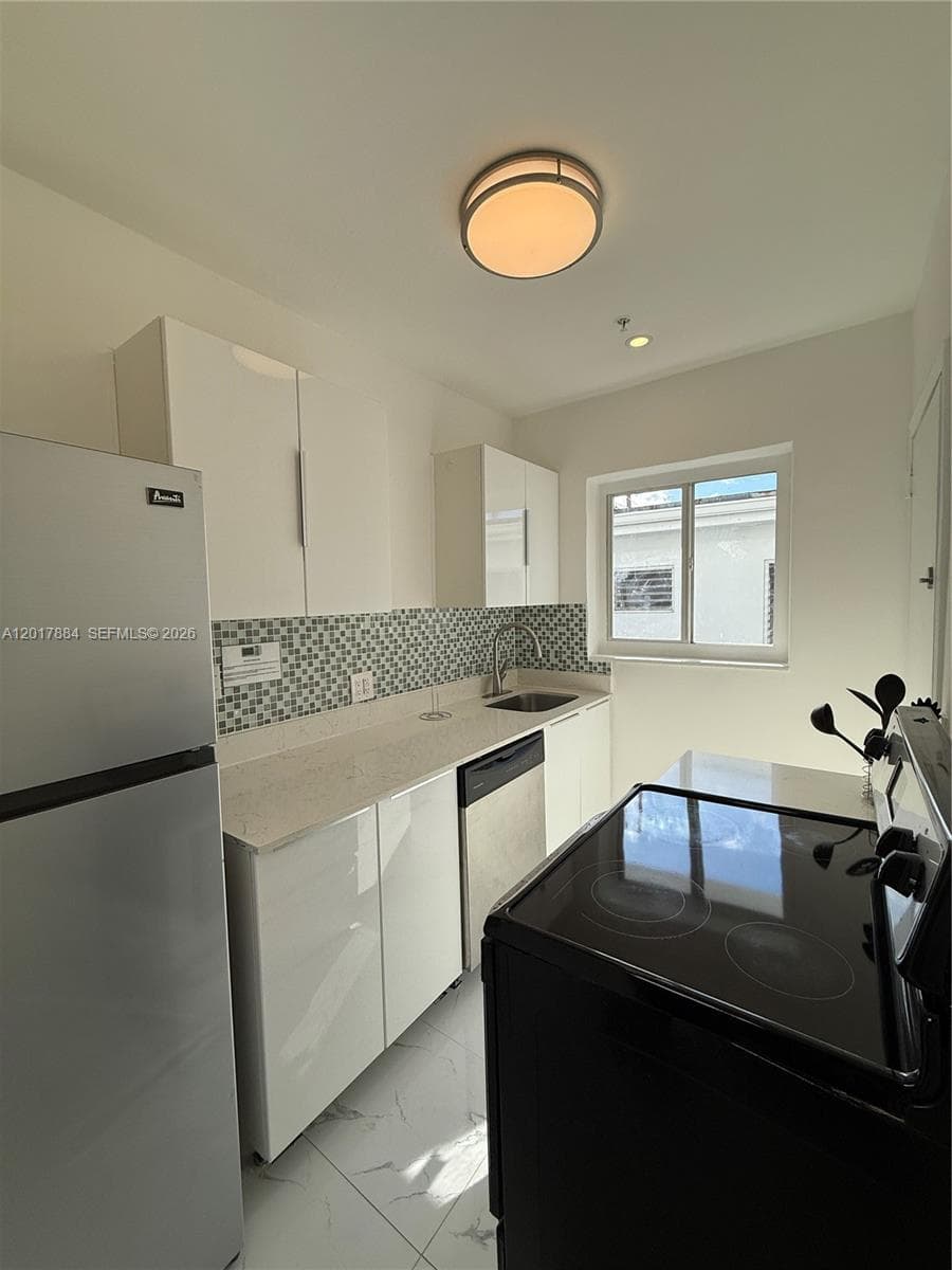 1538 Jefferson Ave # 6, Miami Beach FL 33139 photo 2