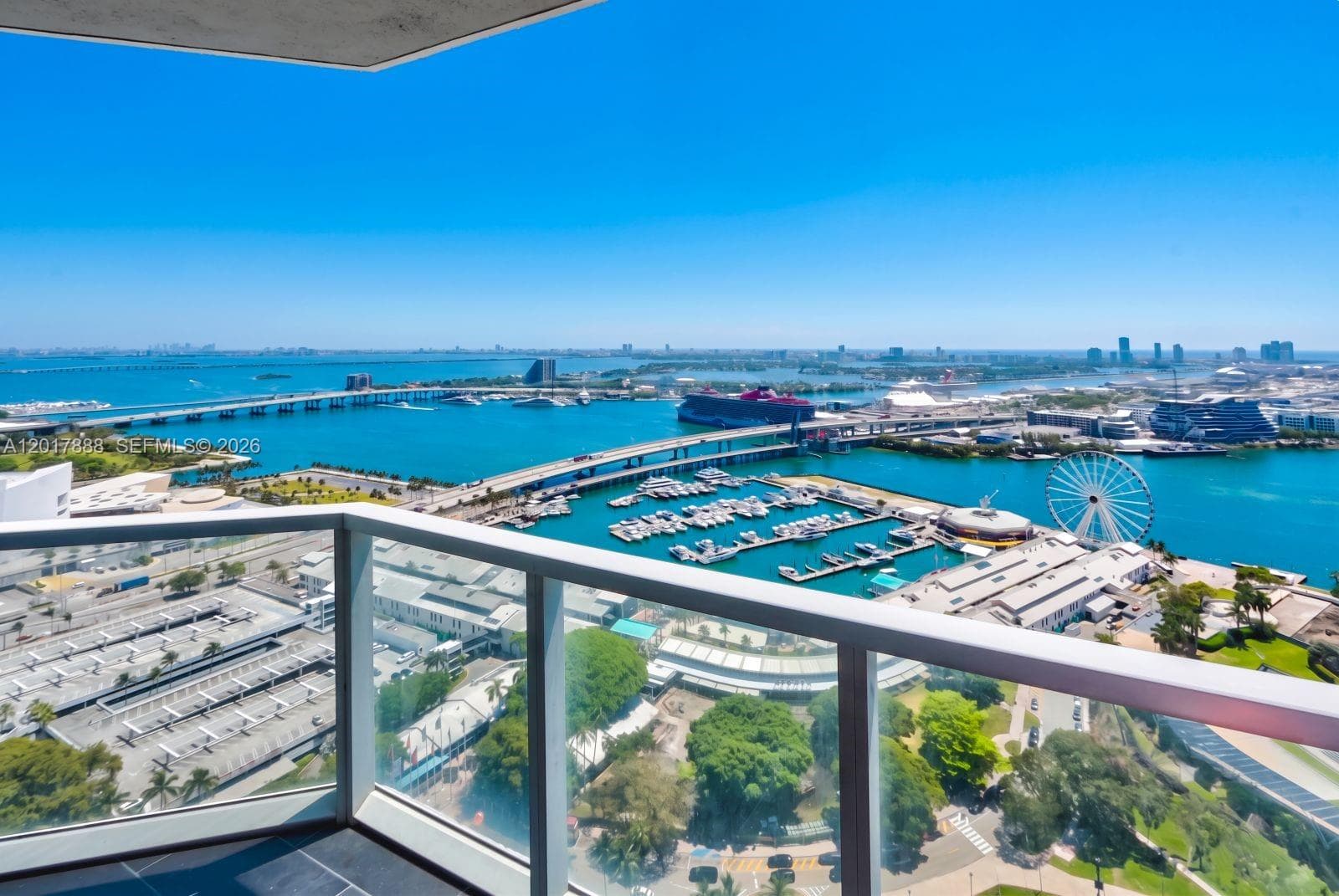 244 Biscayne Blvd # 3602, Miami FL 33132 photo 2