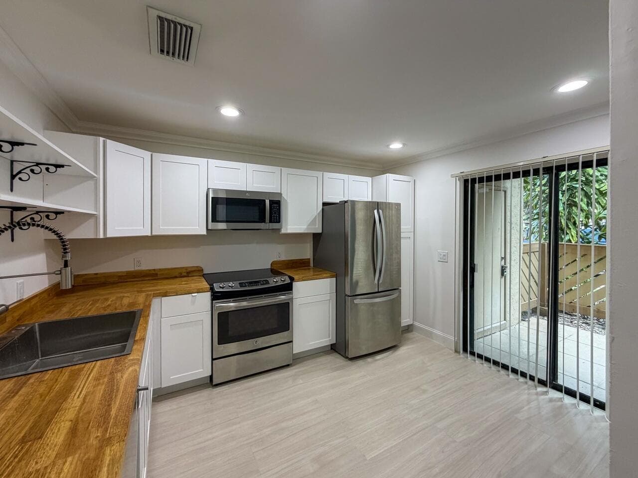 13165 Chadwick Court # 26, Wellington FL 33414 photo 2