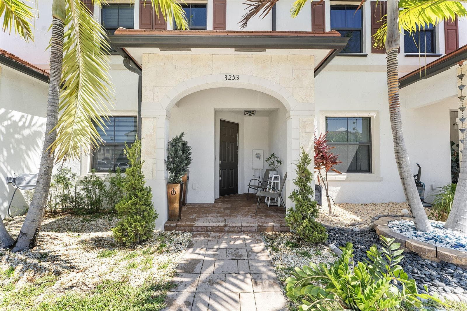 3253 W 106th Terrace # 3253, Hialeah FL 33018 photo 2