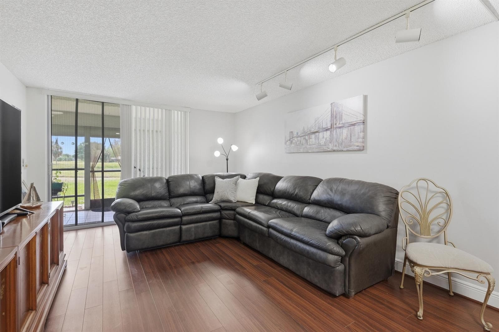 3231 Holiday Springs Boulevard # 110, Margate FL 33063 photo 2
