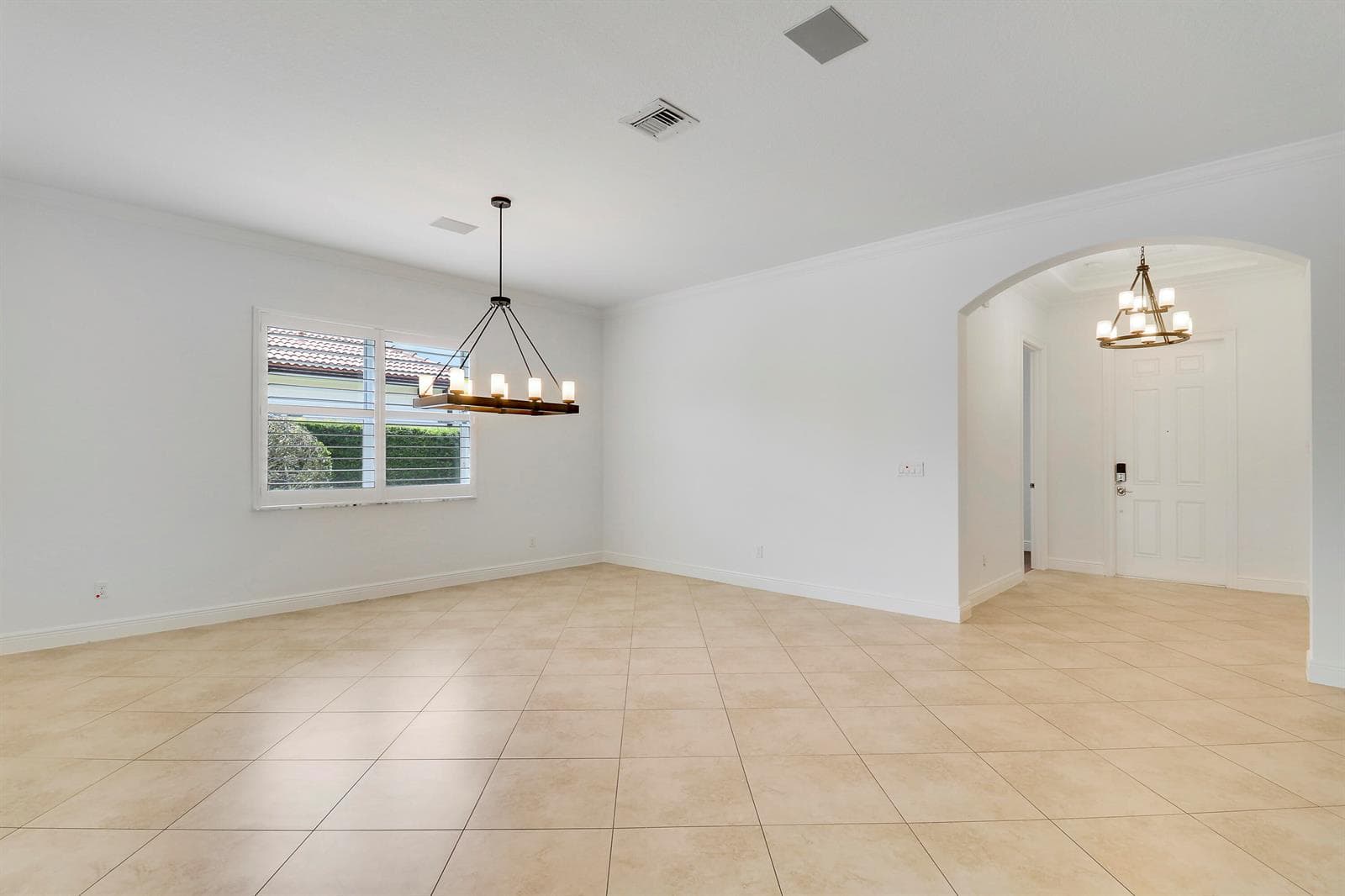119 Steeple Circle, Jupiter FL 33458 photo 2