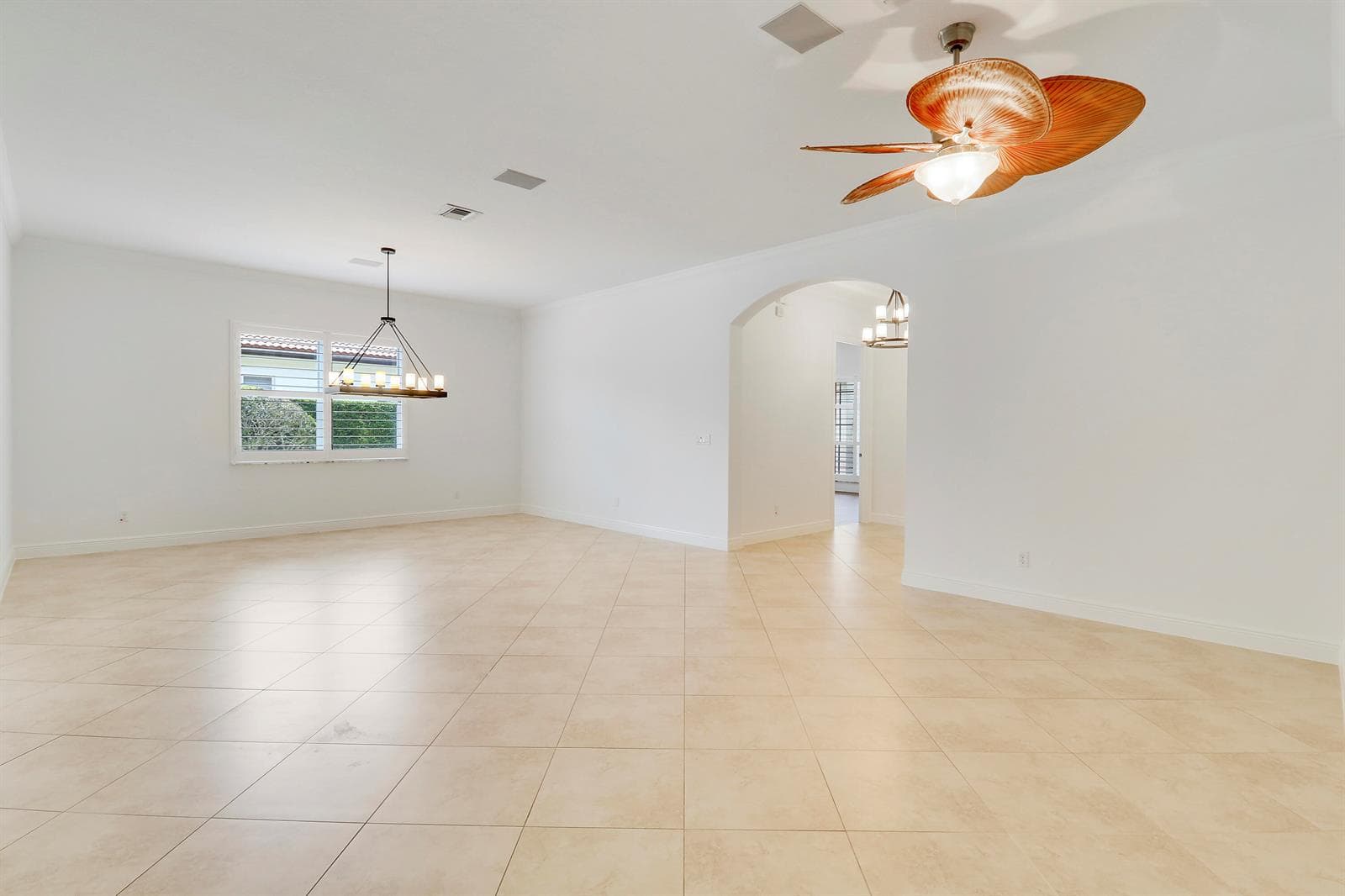 119 Steeple Circle, Jupiter FL 33458 photo 3
