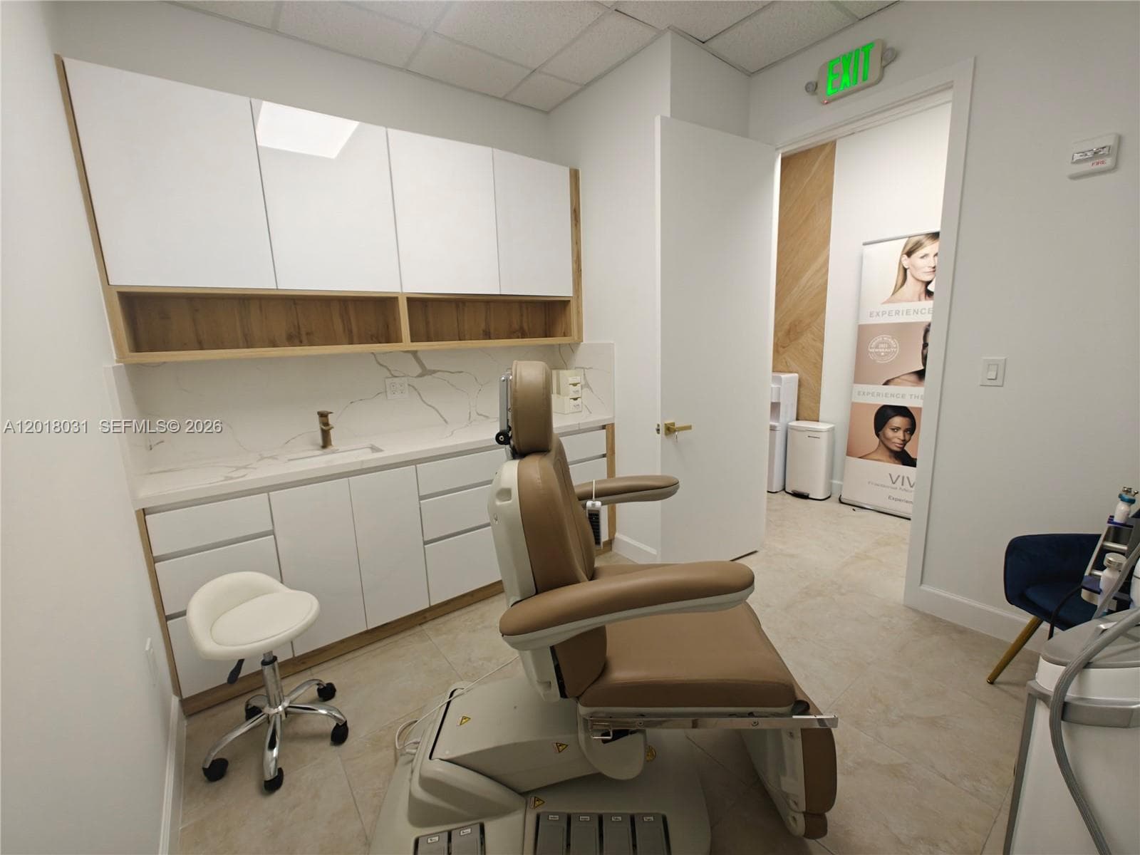 175 SW 7th St # 2006, Miami FL 33130 photo 4