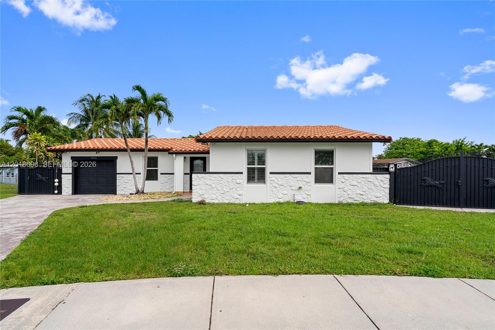 13611 SW 77th St, Miami FL 33183 photo 3