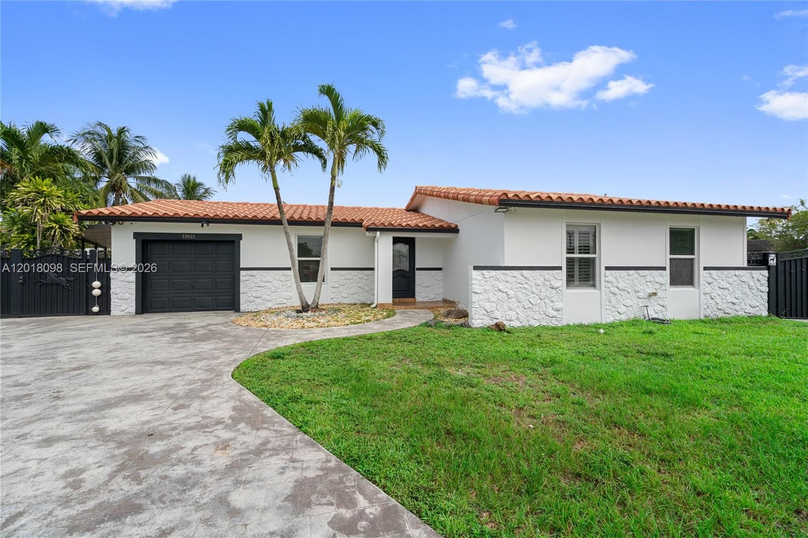 13611 SW 77th St, Miami FL 33183 photo 4