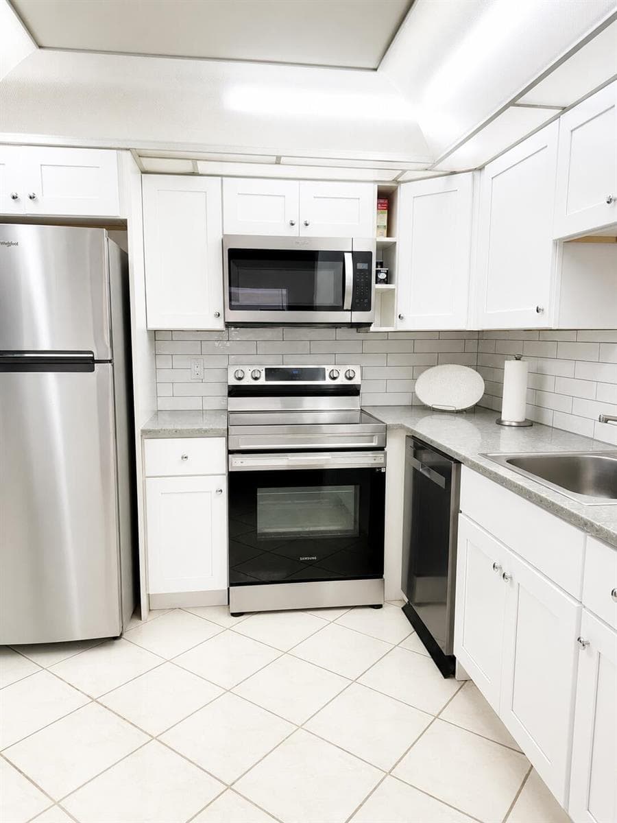 6 Brittany A # 6a, Delray Beach FL 33446 photo 3