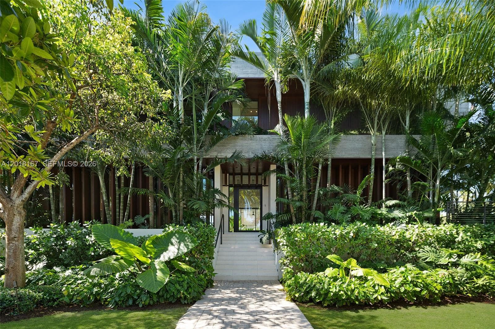 1420 W 23rd St, Miami Beach FL 33140 photo 4