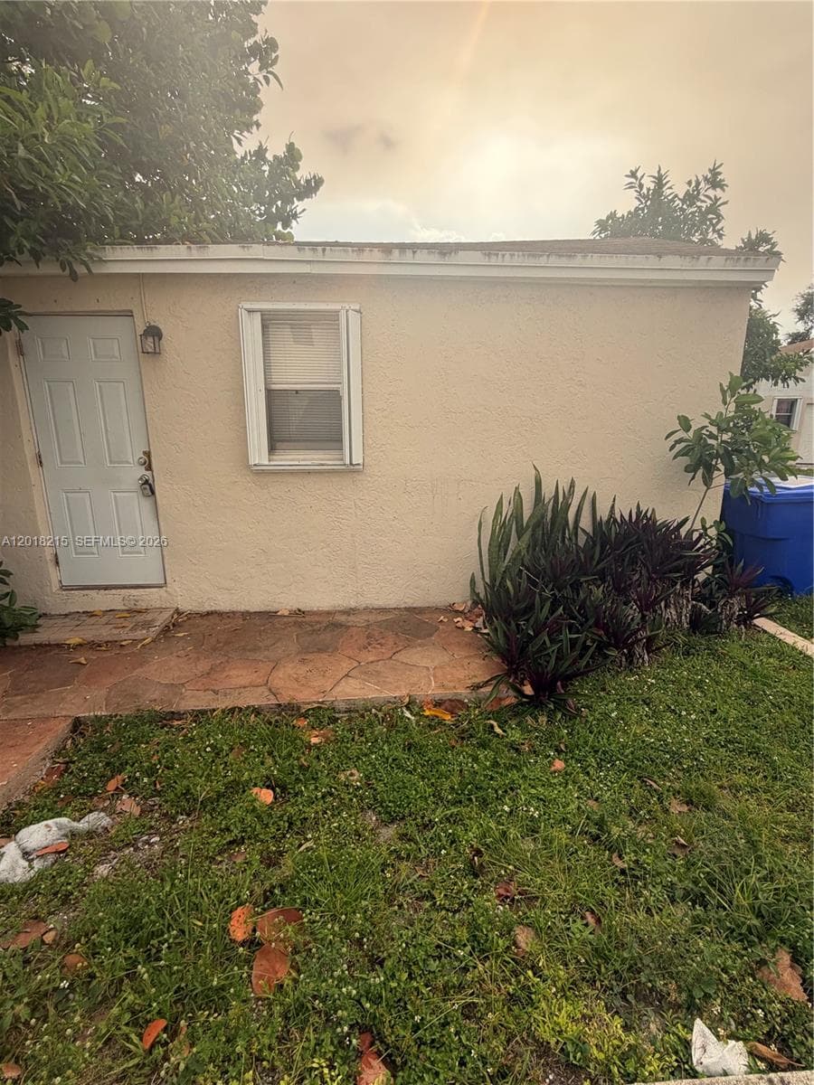 410 N 58th Ave # 408, Hollywood FL 33021 photo 2